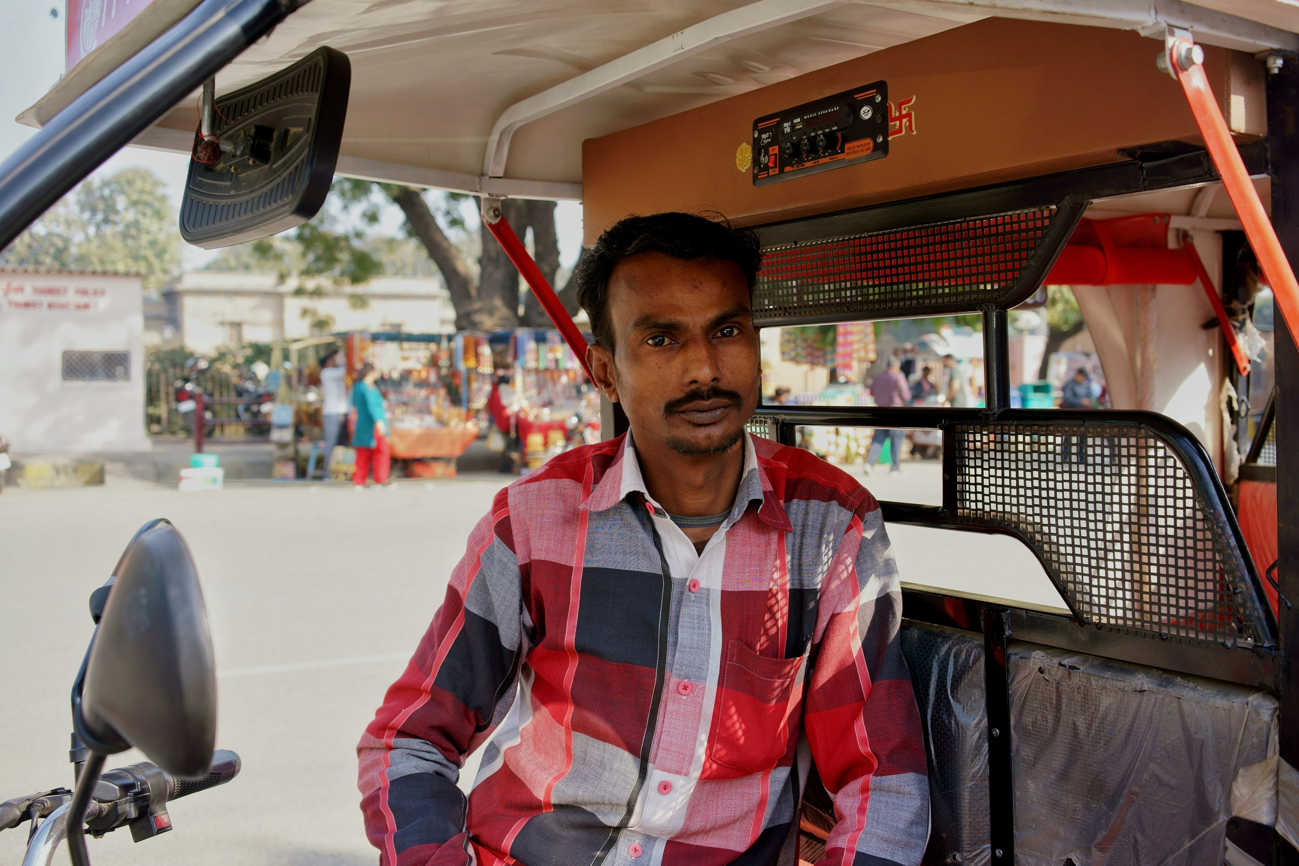 India. Cities and faces. Portrait and reportage photographer Rezeda Iuzmeeva