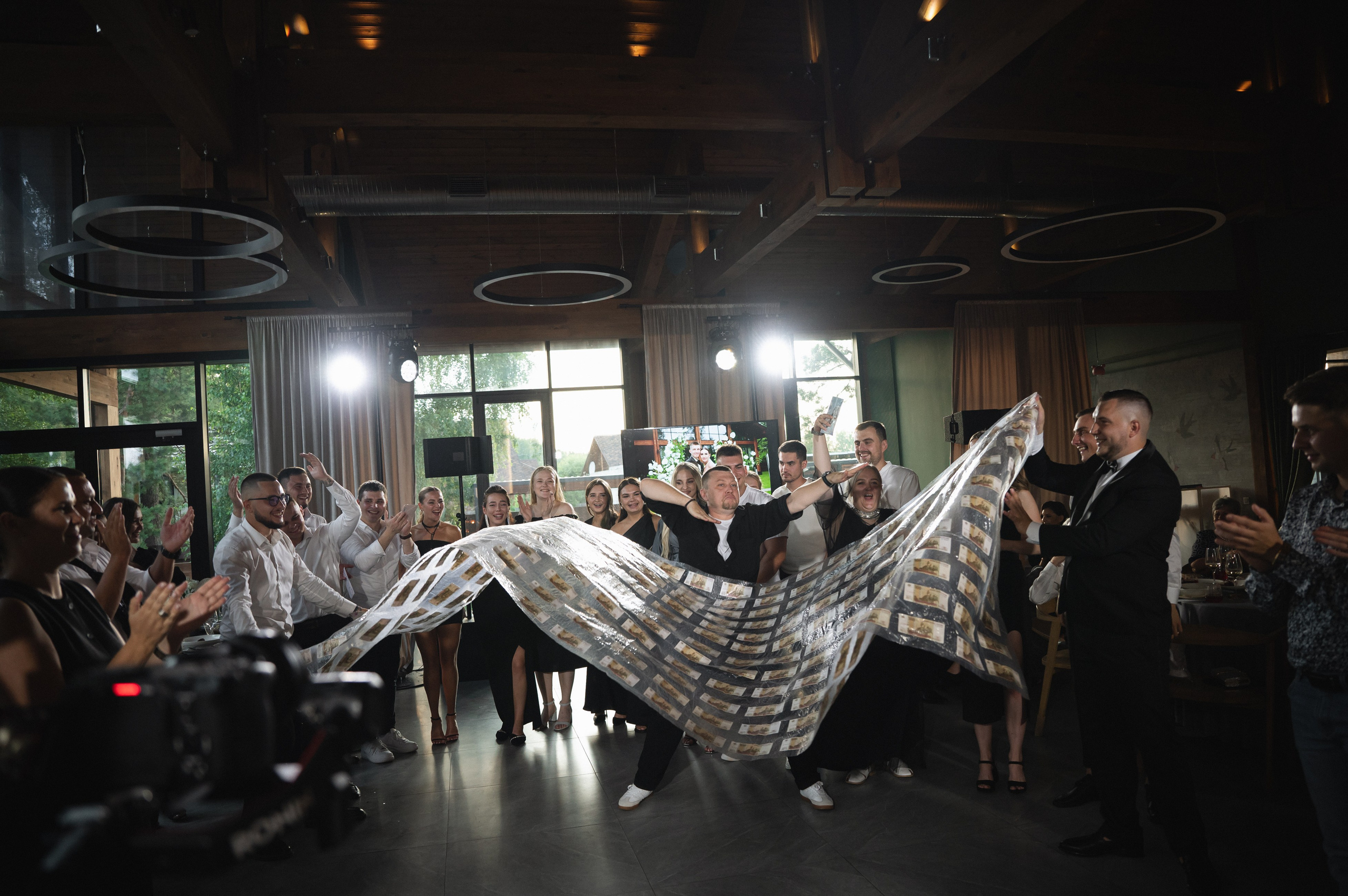 Артём и Софья, Lesnoy Village. Свадебный фотограф Наталья Доронина