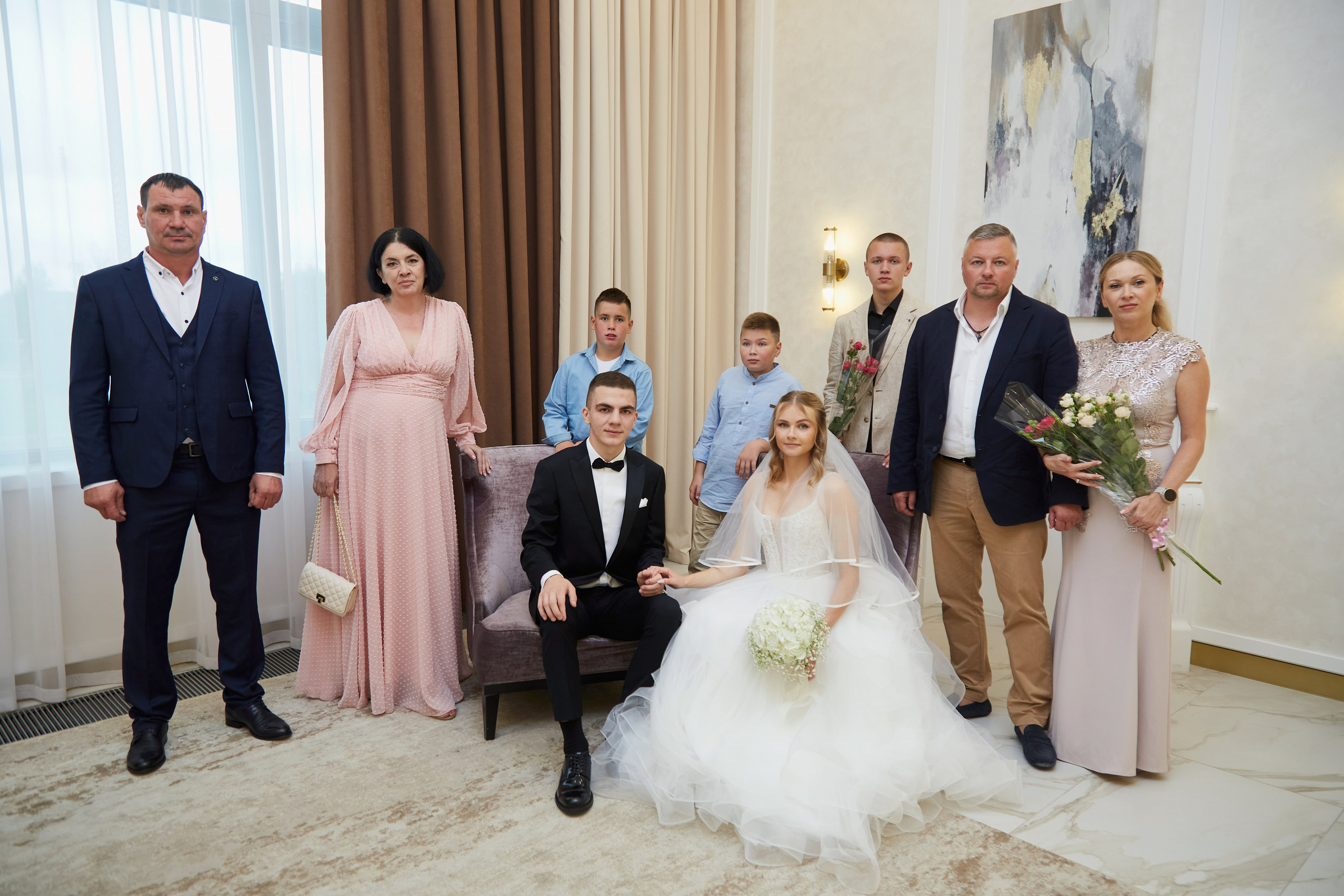 молодожёны. фото с родителями