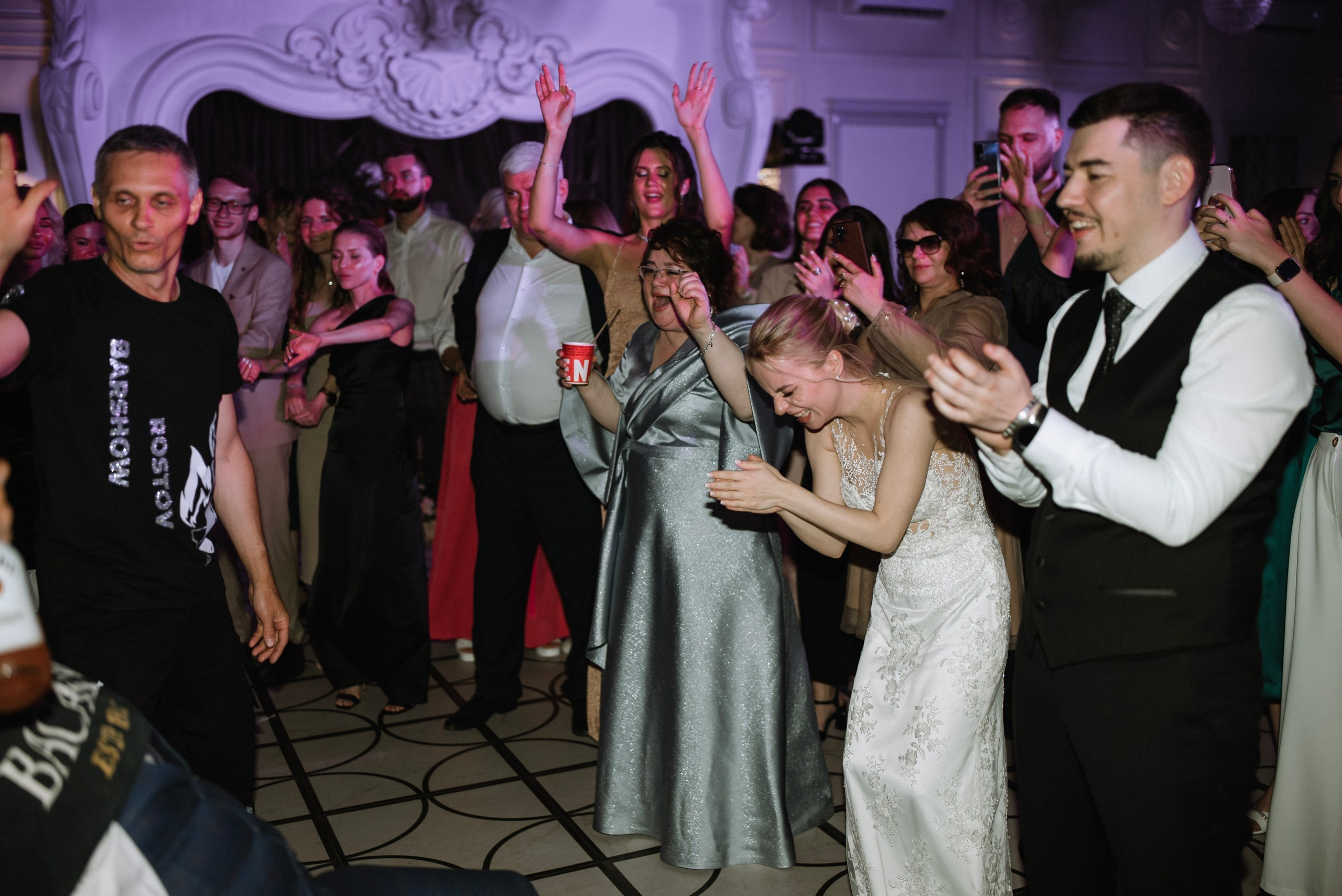 Саша и Варя. Жардин. Фотограф Костикова Анастасия Ростов-на-Дону