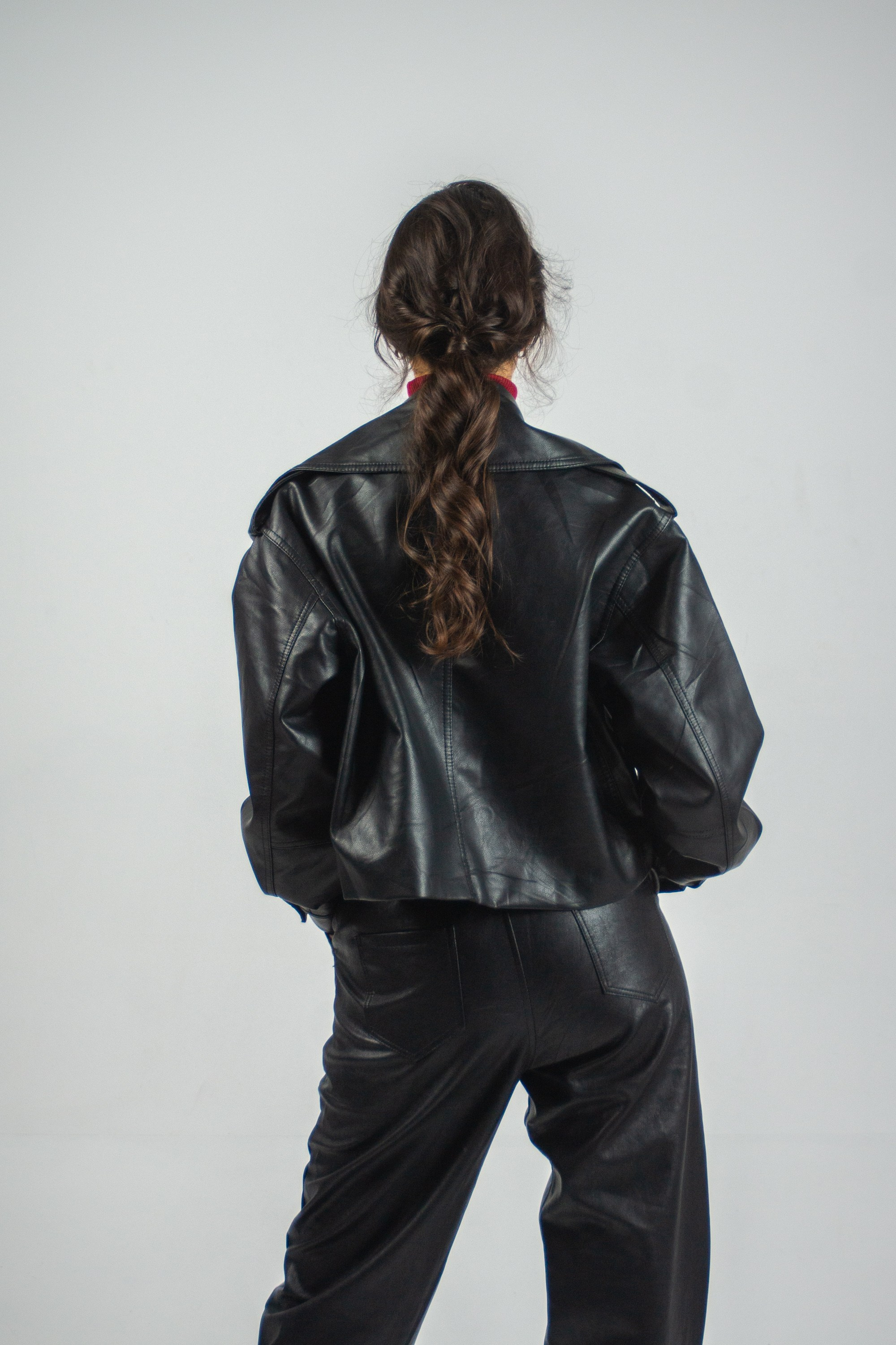 Студия (съемка для маркетплейса). Разноплановый фотограф в Москве