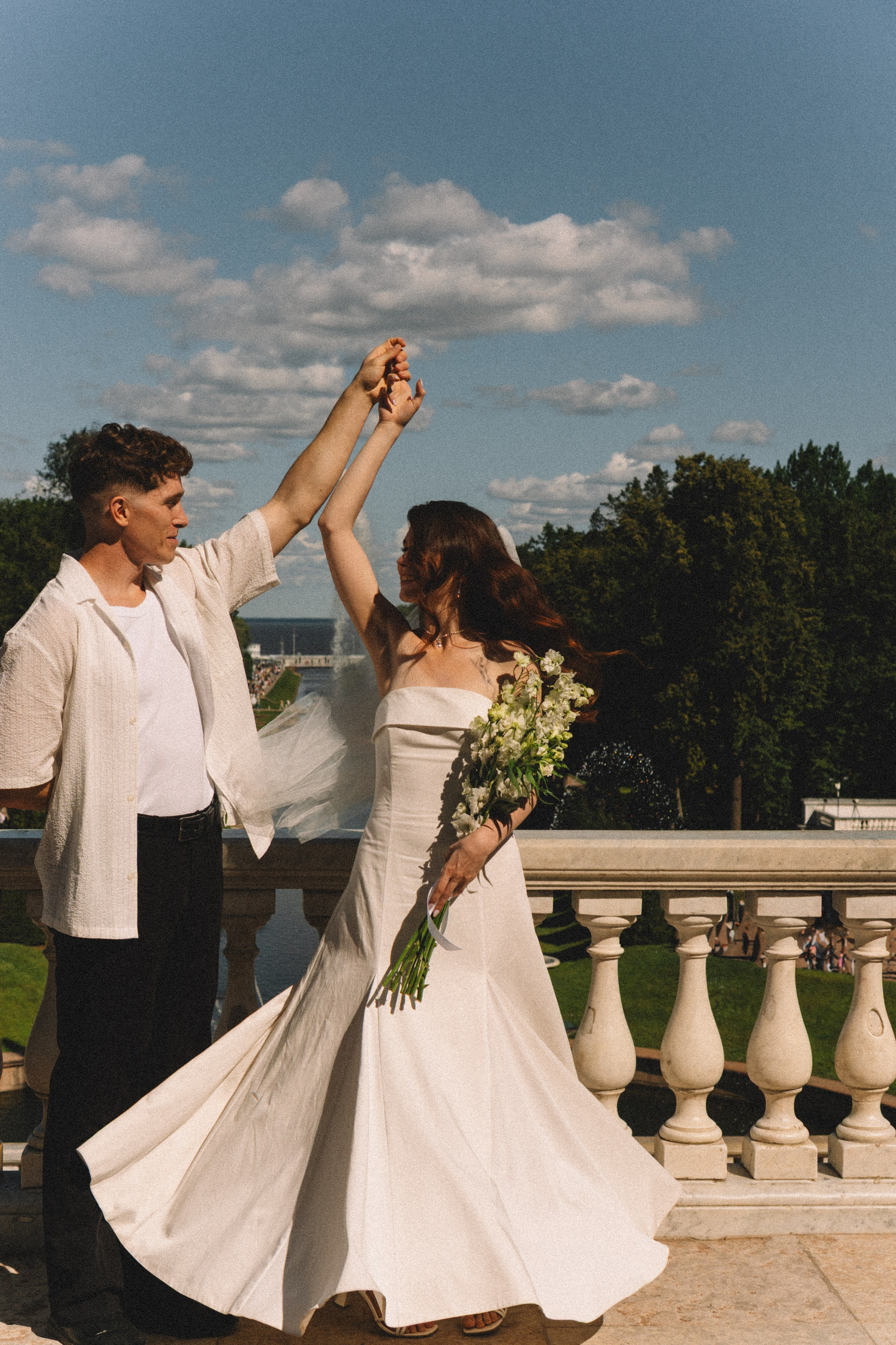 СВАДЕБНАЯ СЬЕМКА В ПЕТЕРГОФЕ И СЬЕМКА РЕПОРТАЖА В ЗАГСЕ ПЕТЕРГОФА. Профессиональный фотограф, Санкт-Петербург — Виктория Богомолова