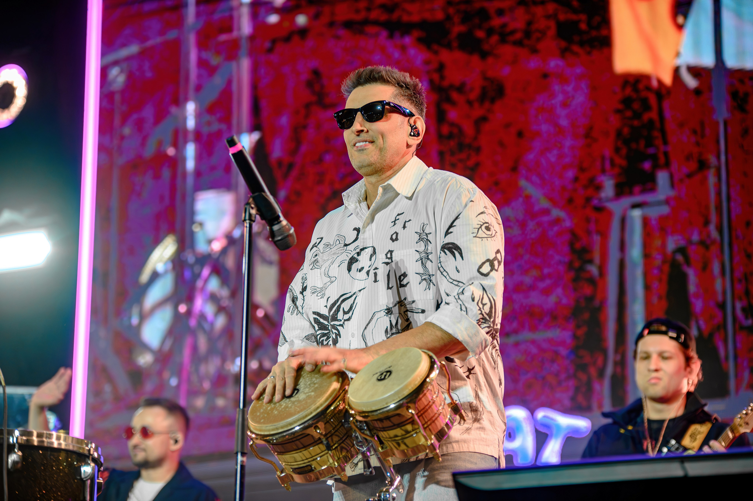 Концерты. Фестивали. Елена Северина фотограф, Алматы: репортаж (спорт, концерты, конференции), предметная и фуд-съёмка, портреты, каталоги, фэшн, ретушь