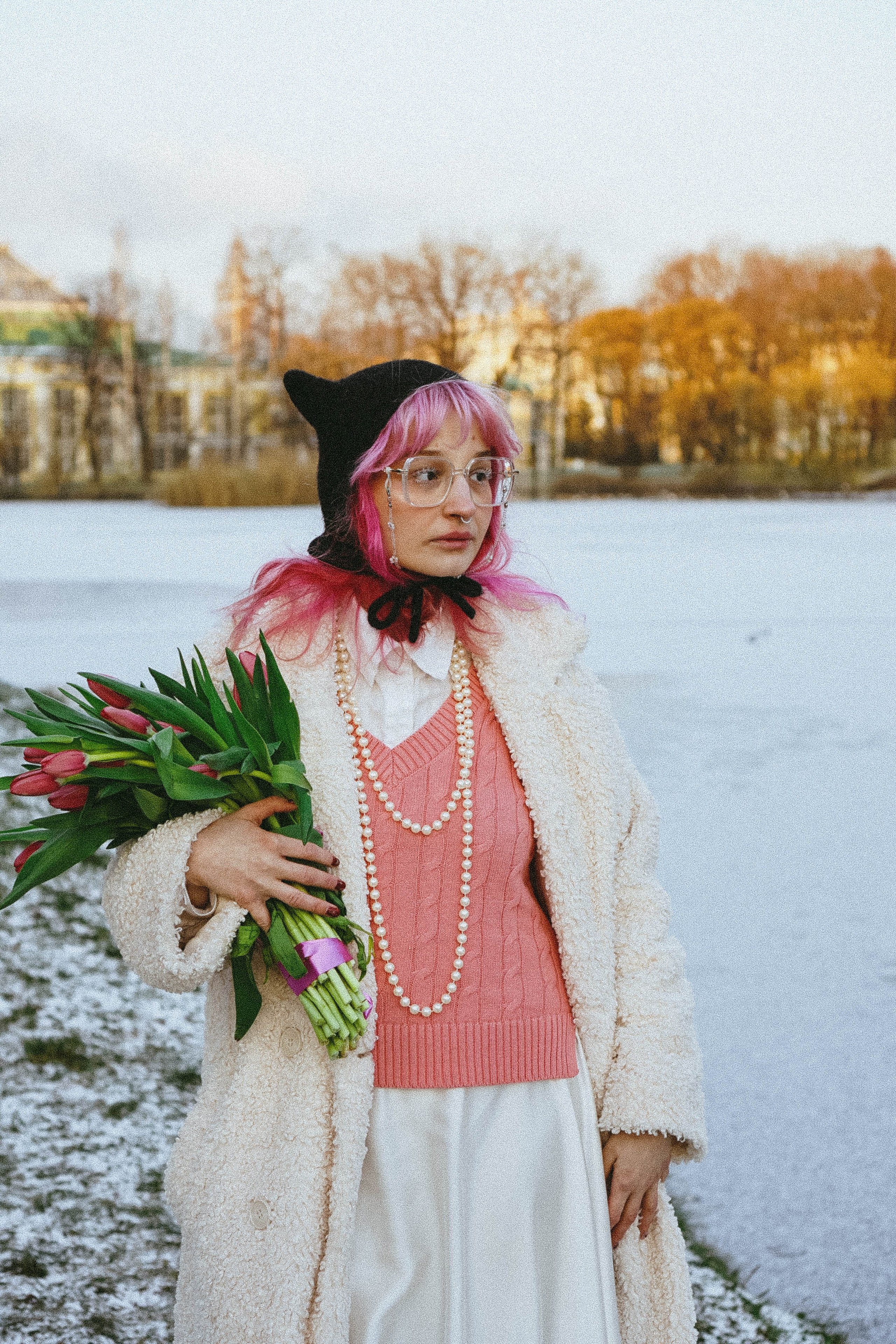 Прогулочная фотосессия с тюльпанами. Профессиональный фотограф, Санкт-Петербург — Виктория Богомолова