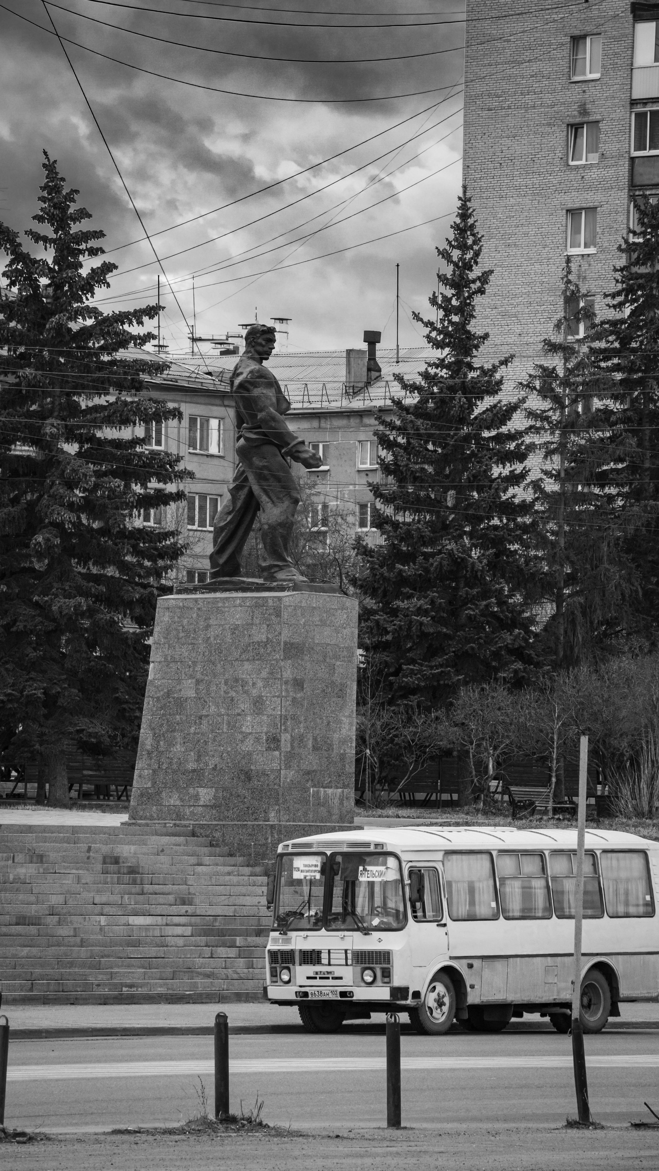 Стрит-фотография Новокузнецк: городские истории в кадрах |Александр Режнатович. Репортажный фотограф в городе Новокузнецк