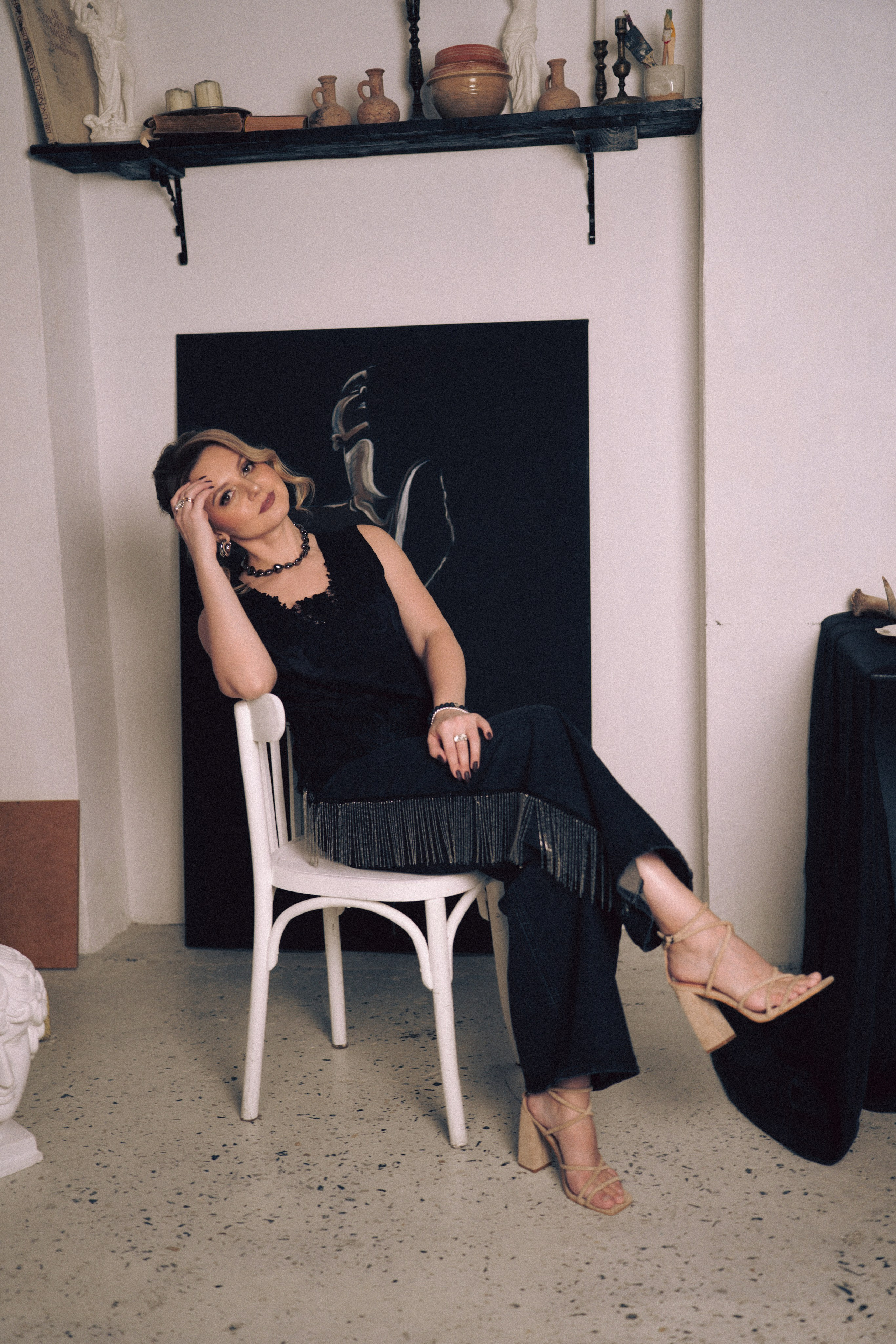 НОВОГОДНЯЯ ФОТОСЕСИИЯ В СТУДИИ ДЛЯ ДЕВУШКИ И ПРОГУЛКА ПО ЧЕРНЫШЕВСКОЙ. Профессиональный фотограф, Санкт-Петербург — Виктория Богомолова