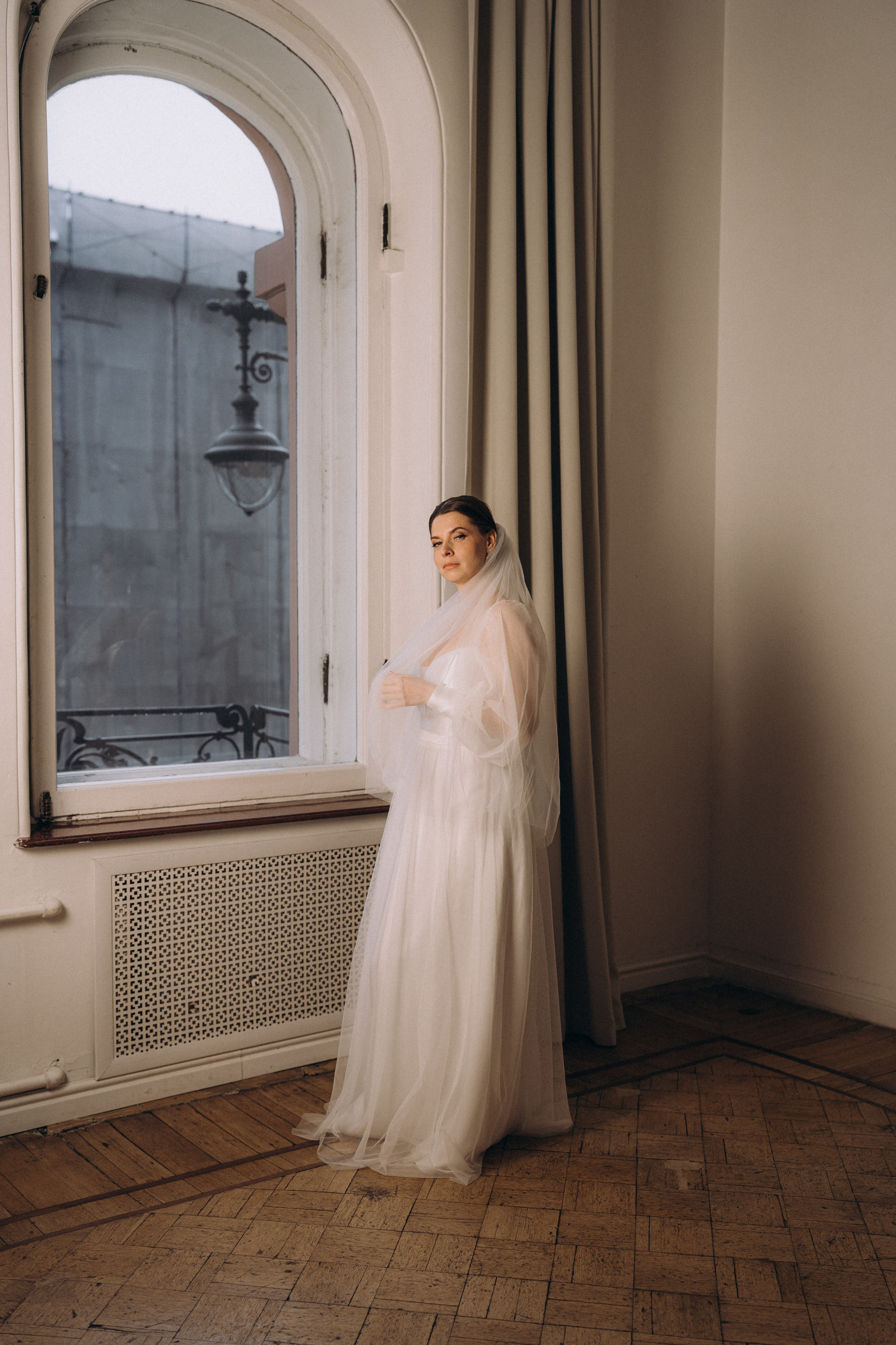 СВАДЕБНАЯ СЬЕМКА ВО ВТОРОМ ДВОРЦЕ (ДЕКАБРЬ) ТАКЖЕ СЬЕМКА В СТУДИИ НА ЧЕРНЫШЕВСКОЙ. Профессиональный фотограф, Санкт-Петербург — Виктория Богомолова