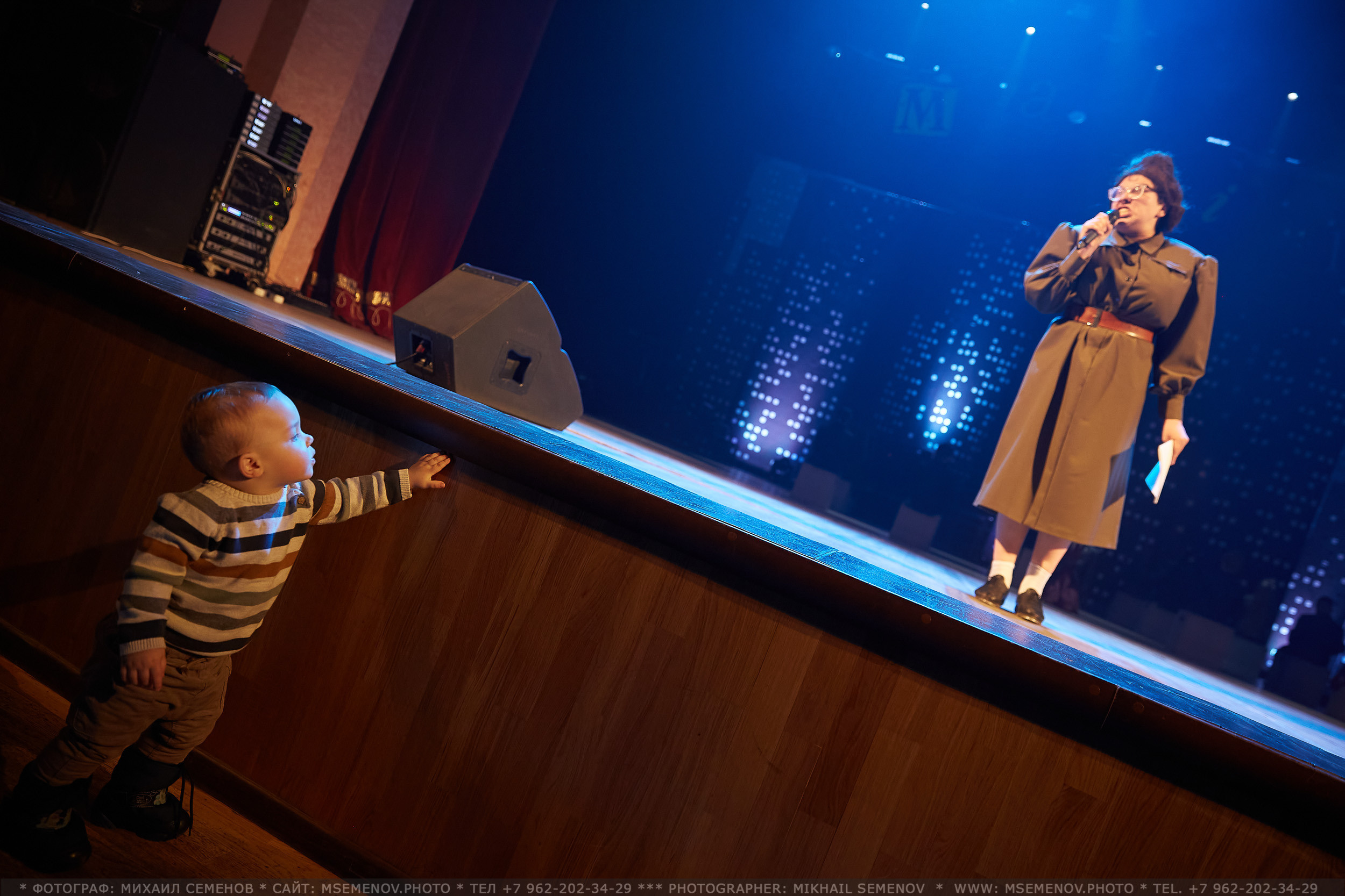 АНОНС фоторепортажа с концерта «МЫ ИЗ МЮЗИКЛА» Театр эстрады Веселая семейка. Photographer for business Mikhail Semenov. Aqua photo studio, photo school
