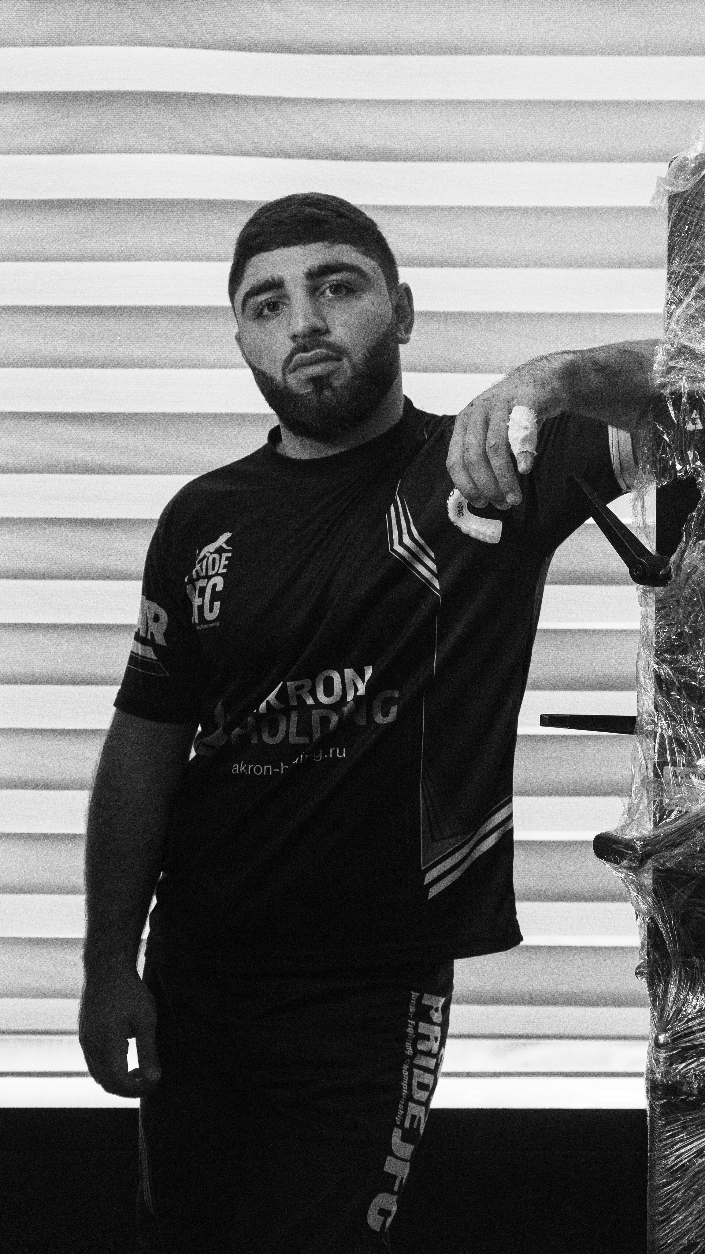 Спортивная фотосъемка бойца  Нурлана Гасанова с капой. Жуков Илья  свадебный фотограф в Москве