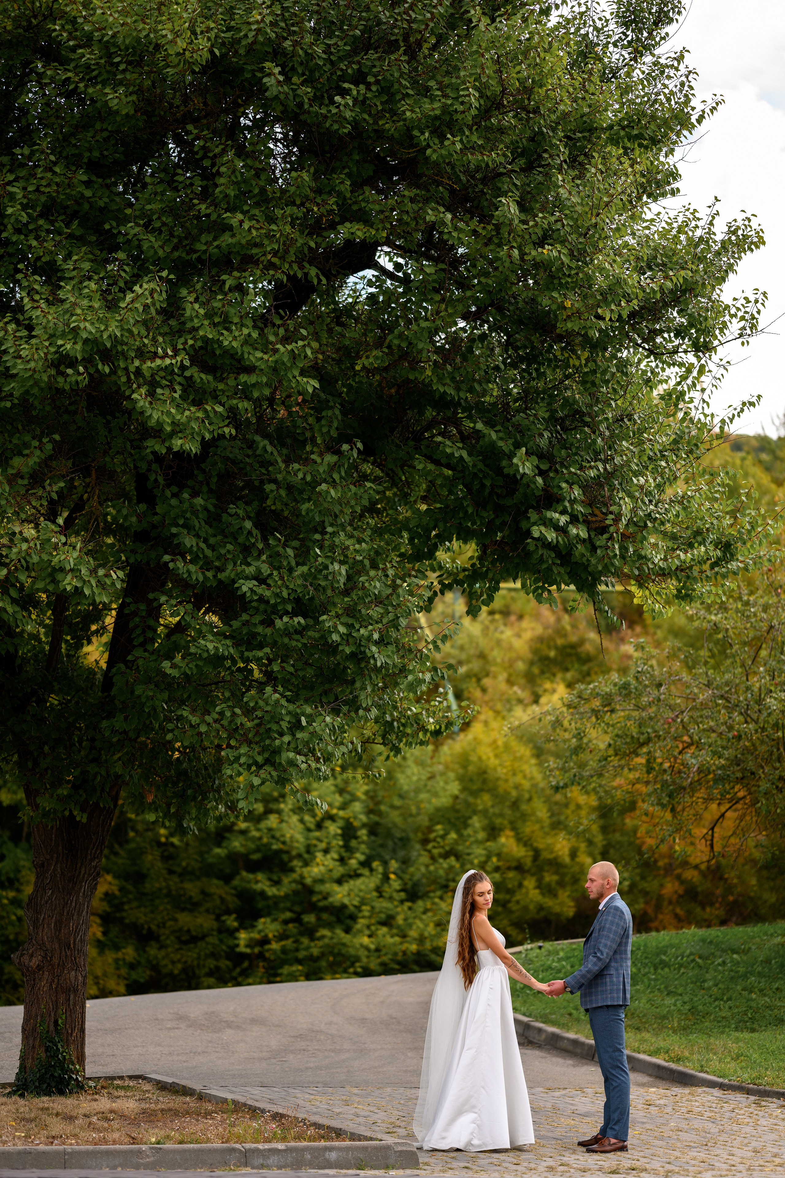 Свадебная фотосесия в Абрау-Дюрсо. Свадебный и семейный фотограф в Краснодаре Владимир Курашев