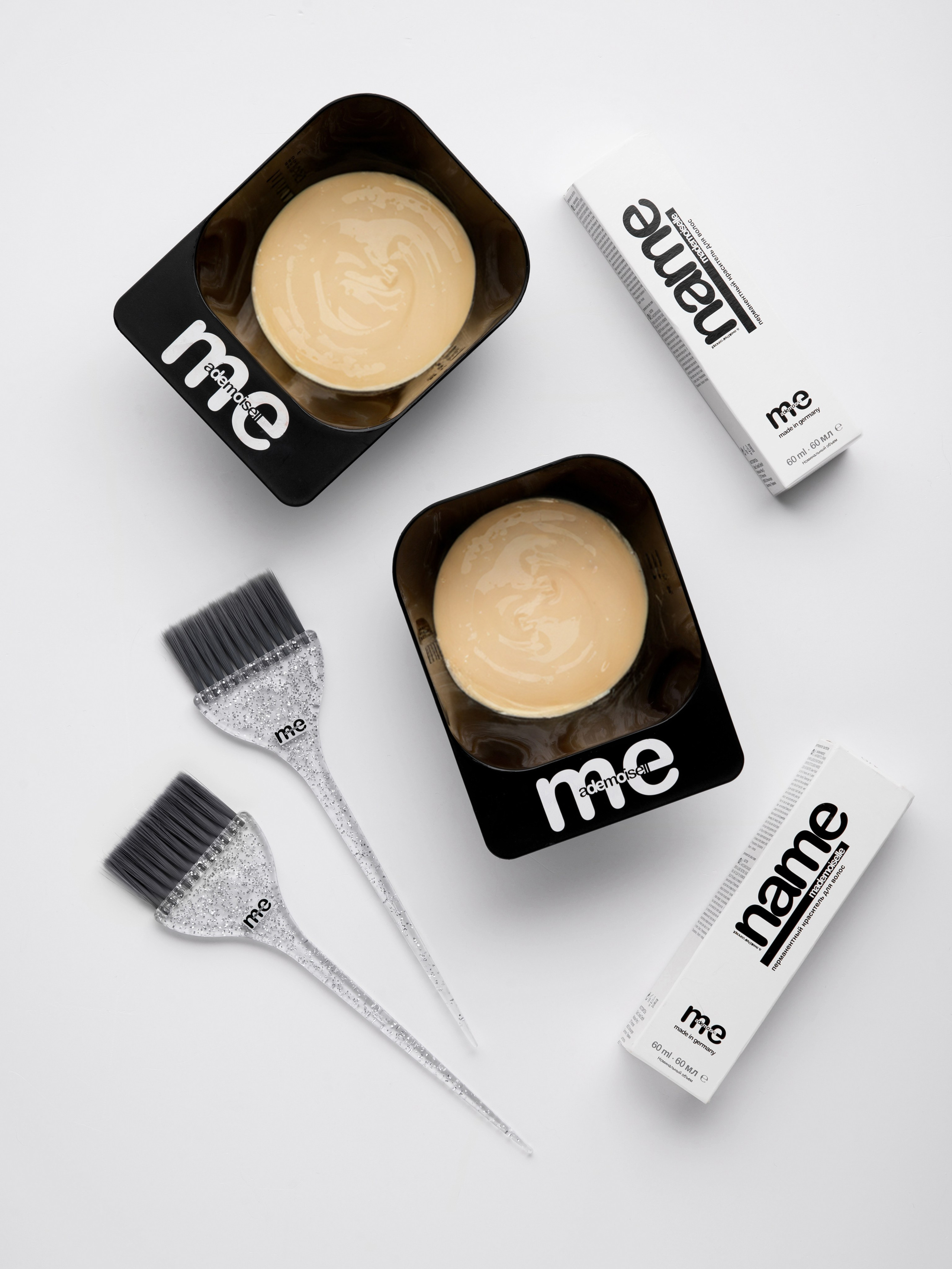 ME Mademoiselle. Каустика — предметная фотостудия для брендов