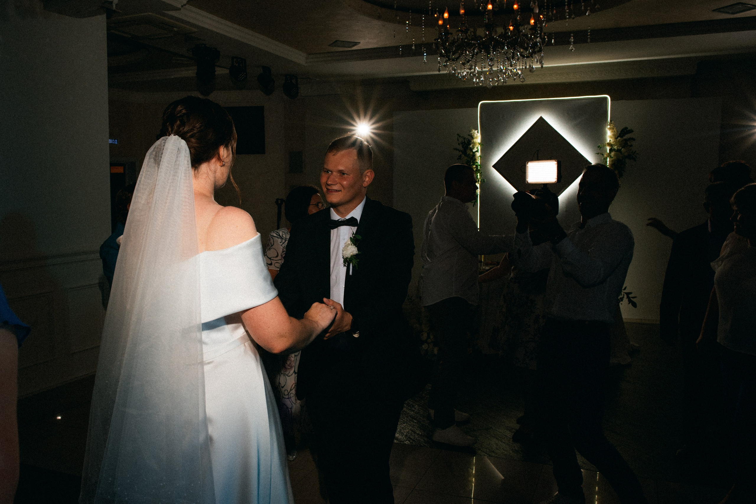 Свадебная съемка (съемка банкета). Свадебный фотограф — фотограф на свадьбу в Воронеже — Свадебное фото