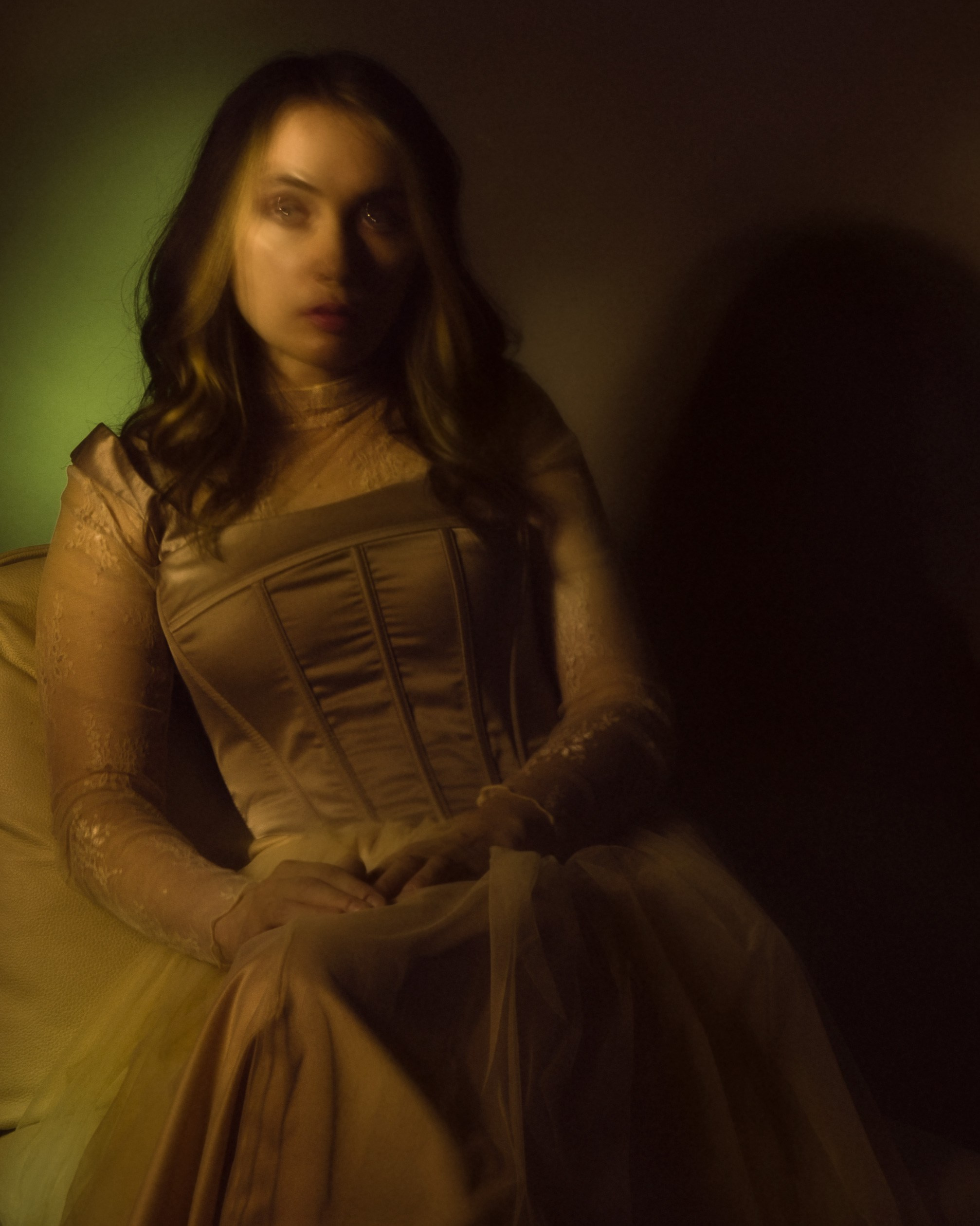 Творческая фотосессия в Санкт-Петербурге в студии для Наташи. Светлана Гопанюк. Портретный фотограф. Санкт-Петербург. СПб