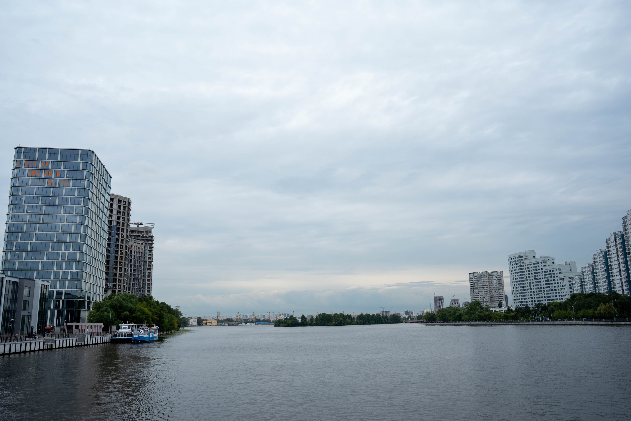 Выпускной на пароходе 29.06.2026. Коммерческий и художественный фотограф и видеограф в Москве Арсений Тургенев