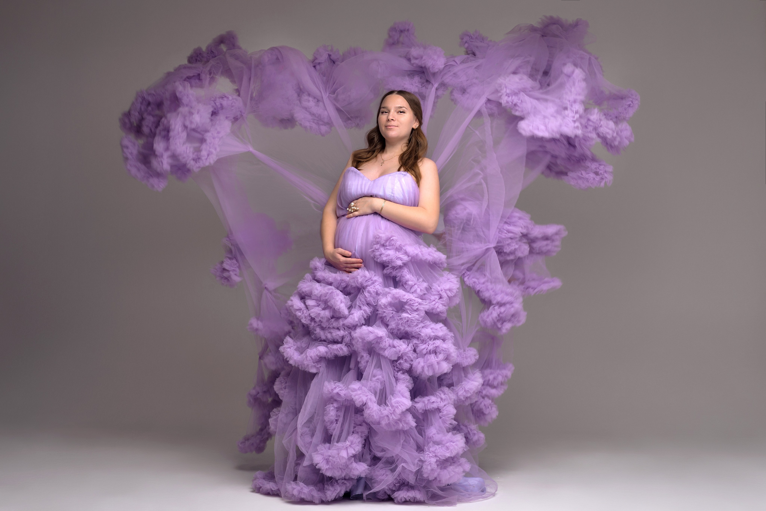 Алена и Дима беременность в студии. Семейный и свадебный фотограф Галина Абакумова, фотосессии в Белгороде