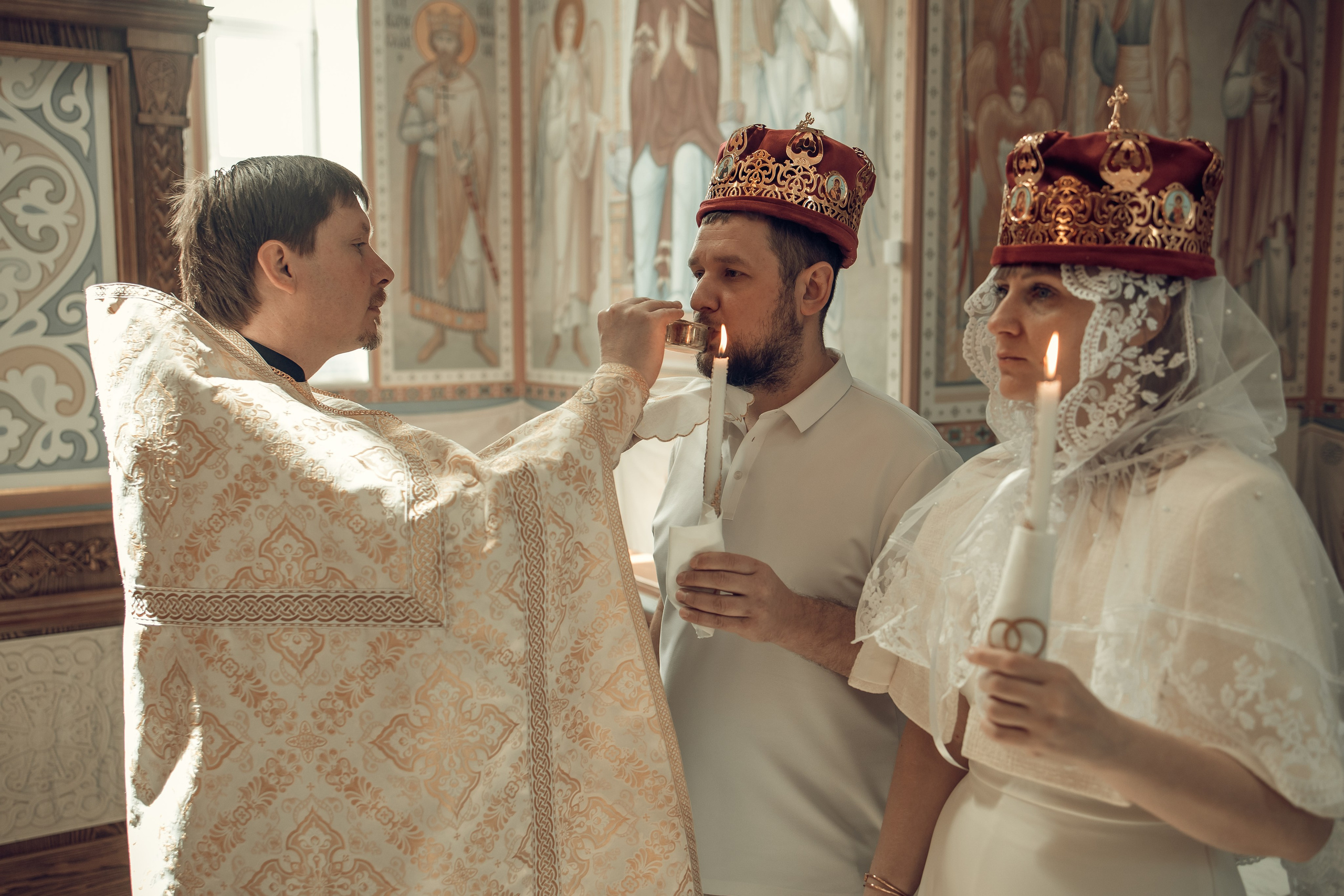 Венчание Дениса и Дианы. Свято-Троицкий храм. Свадебный фотограф Краснодар Инна Кириенко
