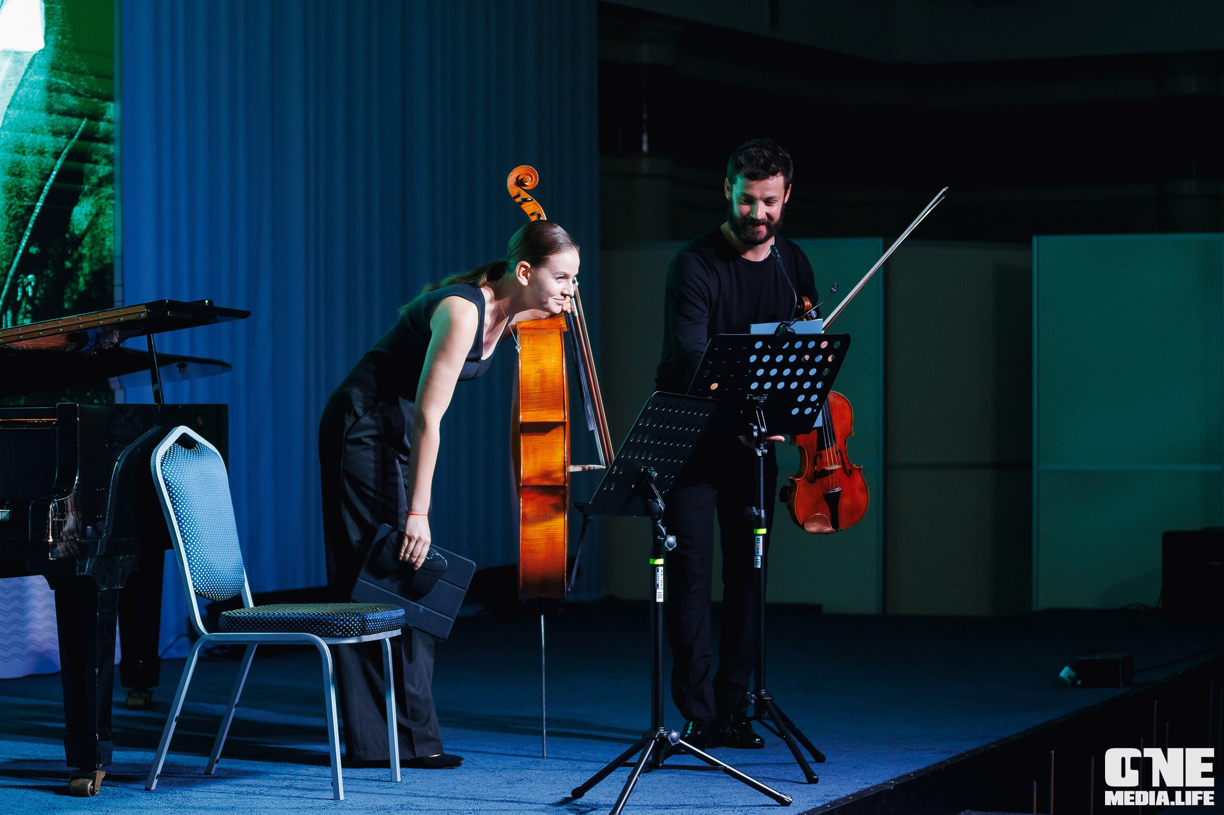 Фоторепортаж из Янтарь Холла. One Media Life: фоторепортажи, фотоотчеты с мероприятий и заведений