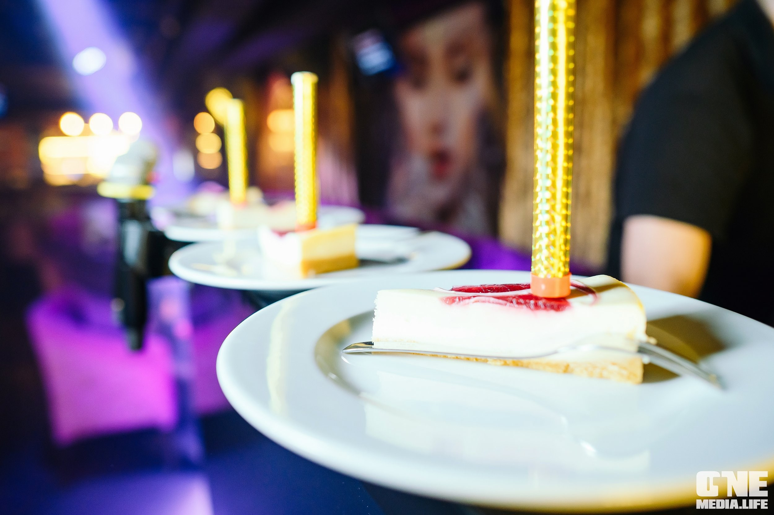 Фоторепортаж из караоке-клуба Эйфория. One Media Life: фоторепортажи, фотоотчеты с мероприятий и заведений