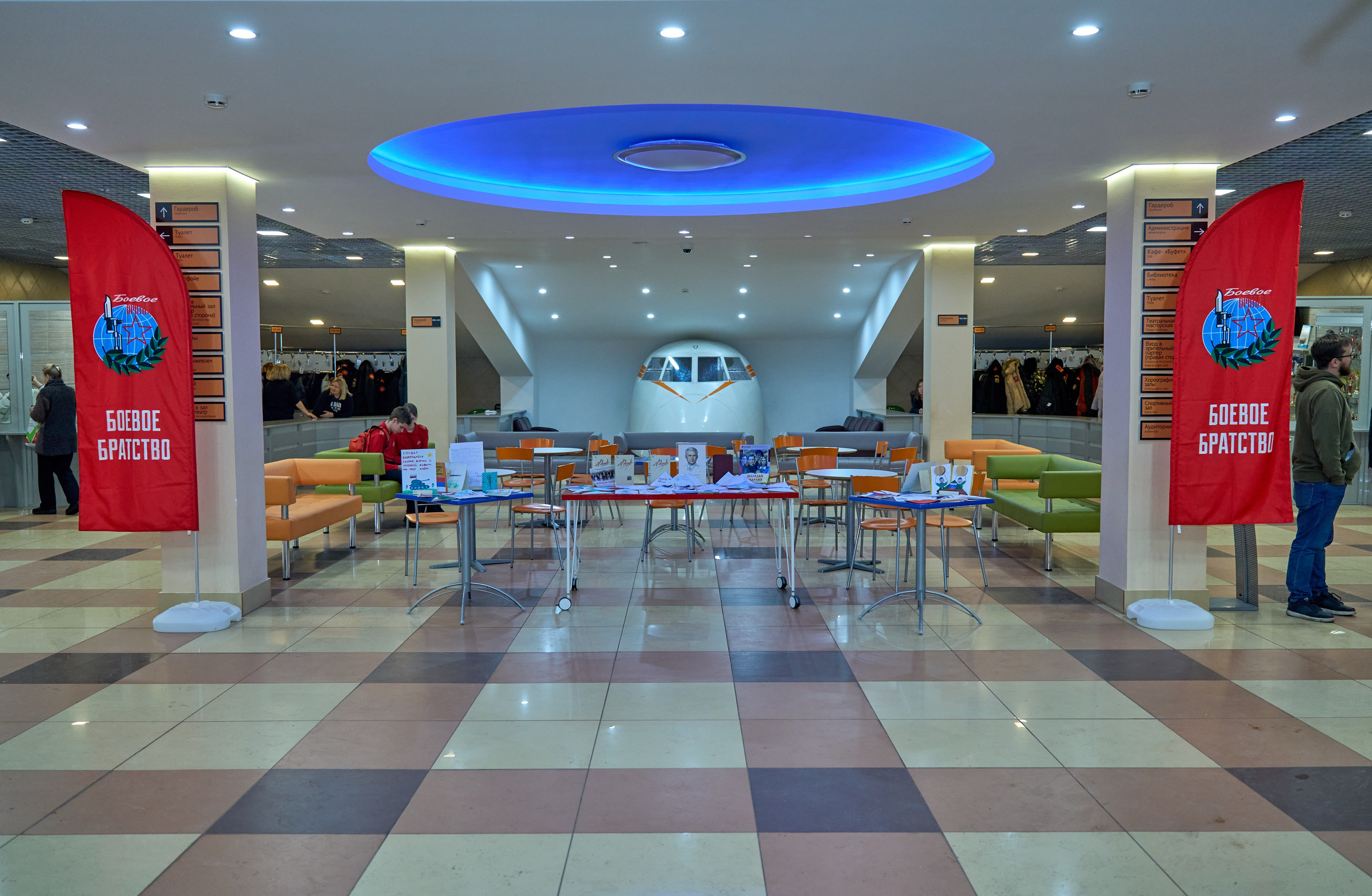 Спектакль Молодая Гвардия. Свадебный фотограф и видеооператор Андрей Любовинин