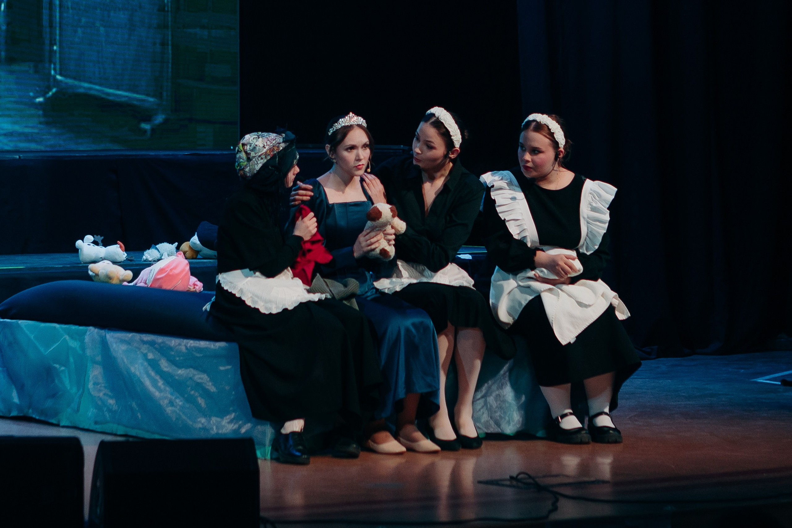 СТЭМ «Шуты детям не игрушка» Самарский университет 2024 год. Фотограф Софа Самара