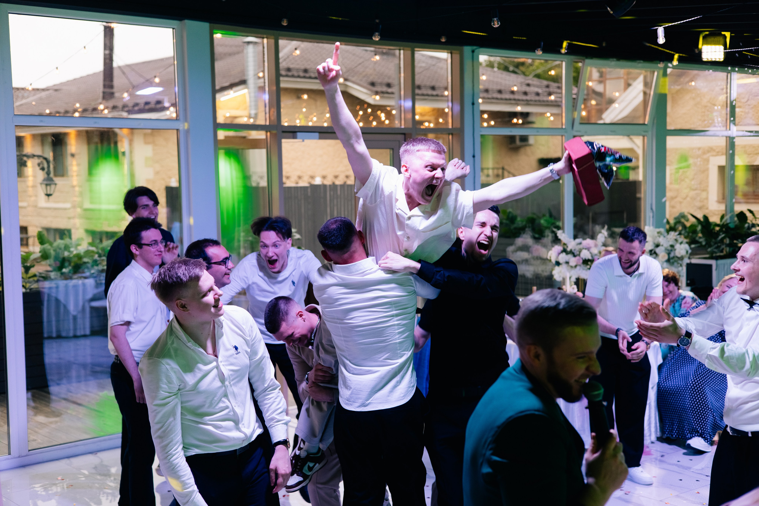 Ольга и Артем. Репортажный ивент фотограф СПб Кирилл Зубков