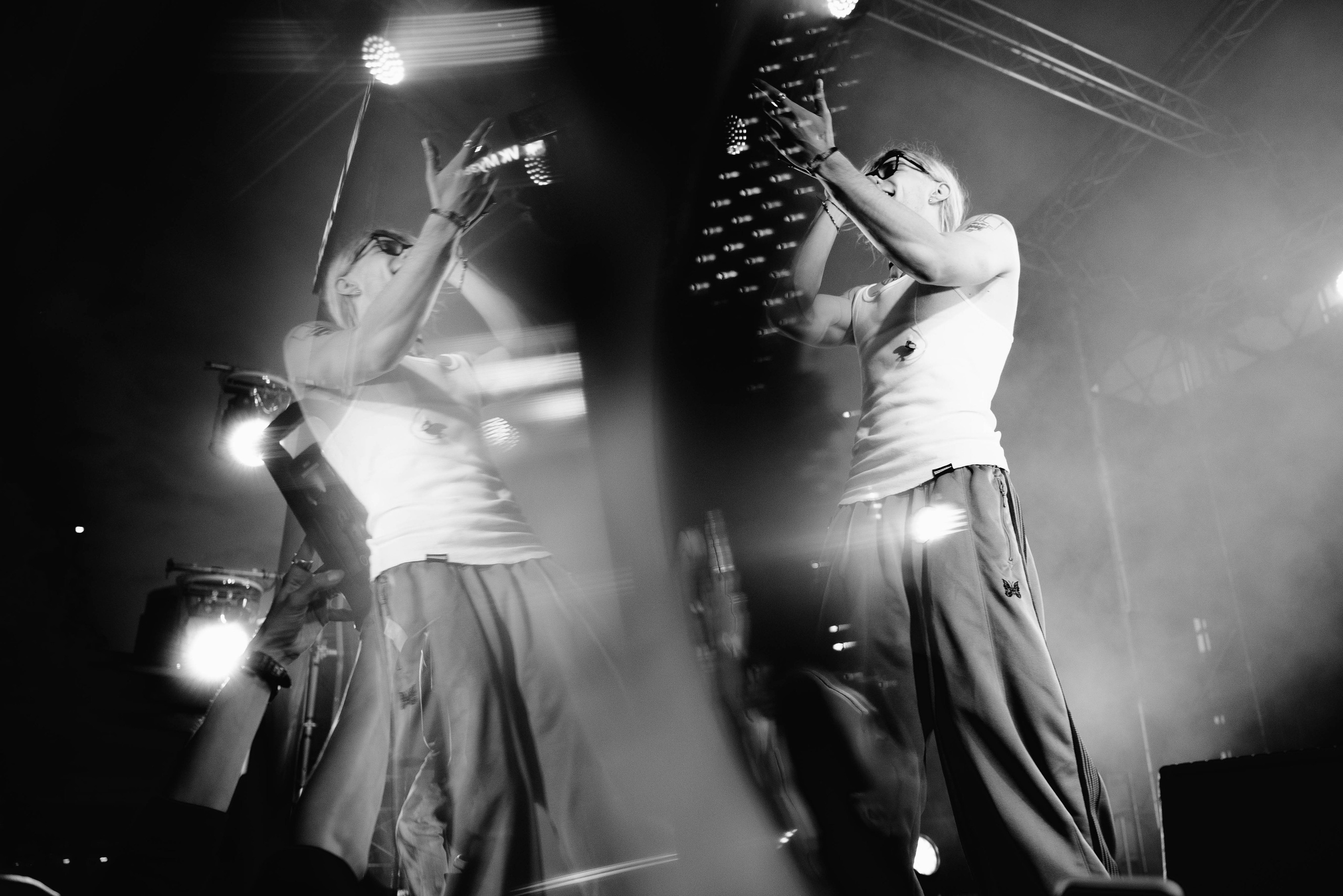 Концерт NKEEI, ARTEM SHILOVETS, UNIQE. Фотограф Нетбай Ксения в Москве Калуге