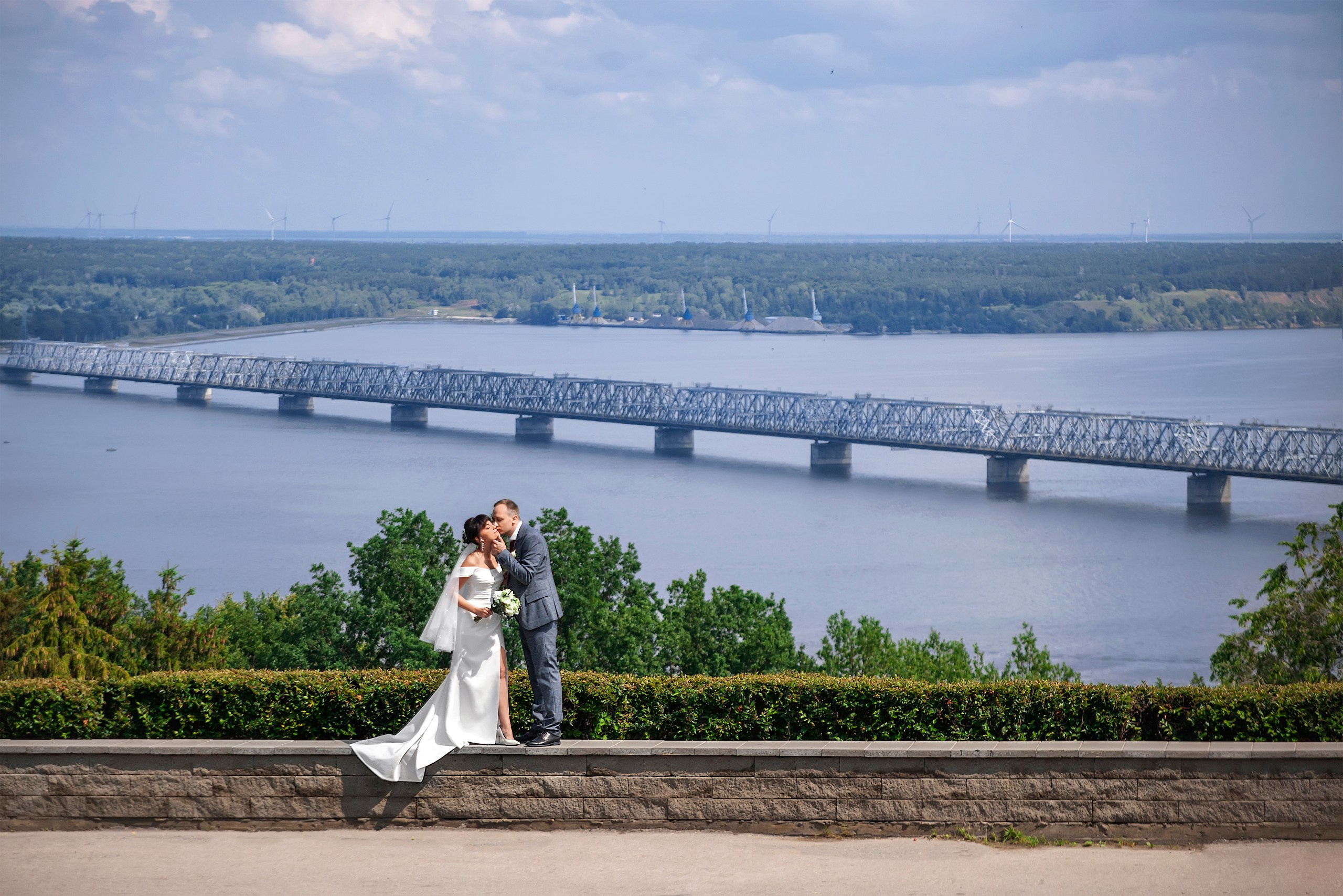 Вид на императорский мост через р.Волга в городе Ульяновск