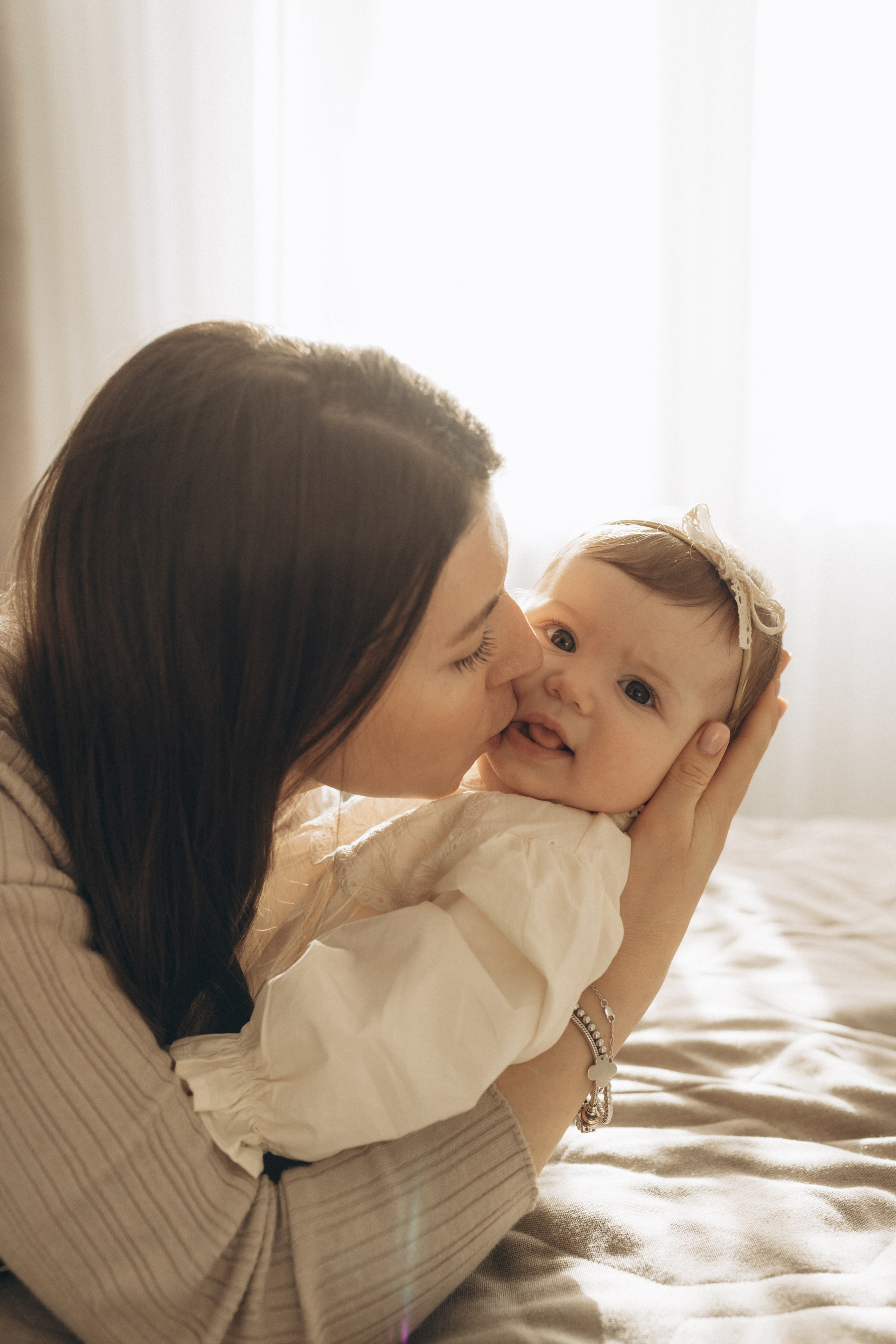 Счастливы вместе. Фотограф новорожденных малышей Одинцово/Москва Юлия Скок