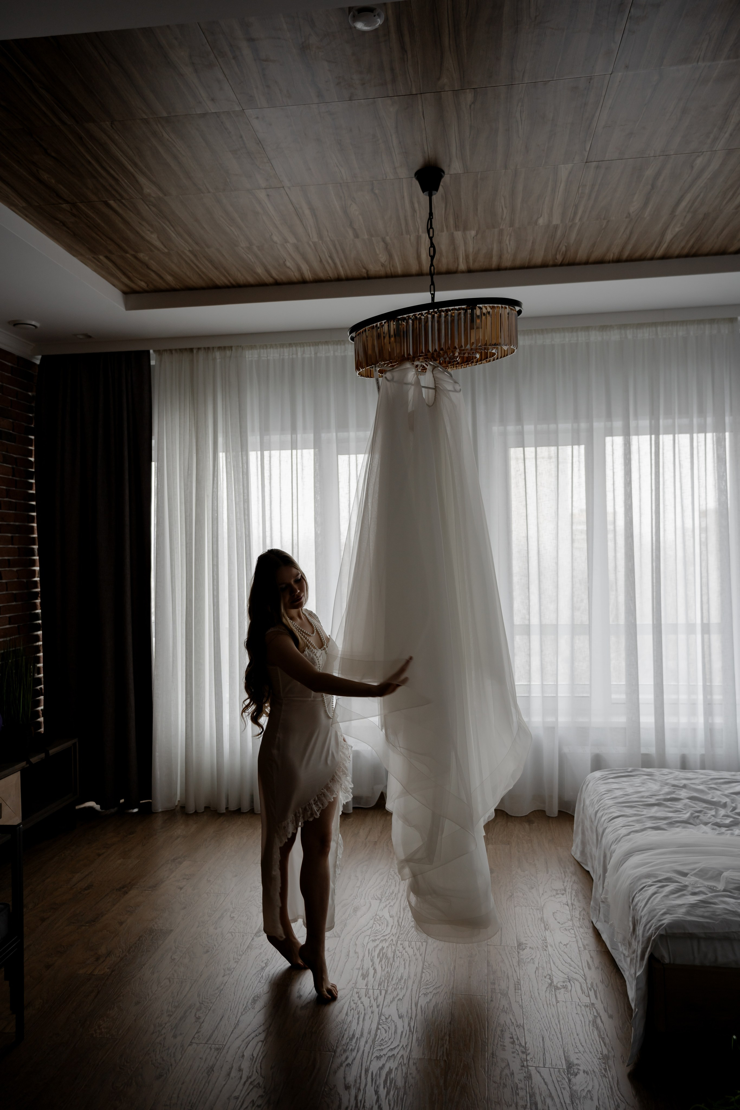 СВАДЕБНАЯ СЬЕМКА СБОРОВ В ОТЕЛЕ И ВЫЕЗД НА ЦЕРЕМОНИЮ (СНЯТО В СИБИРЕ В НИЖНЕВАРТОВСКЕ). Профессиональный фотограф, Санкт-Петербург — Виктория Богомолова