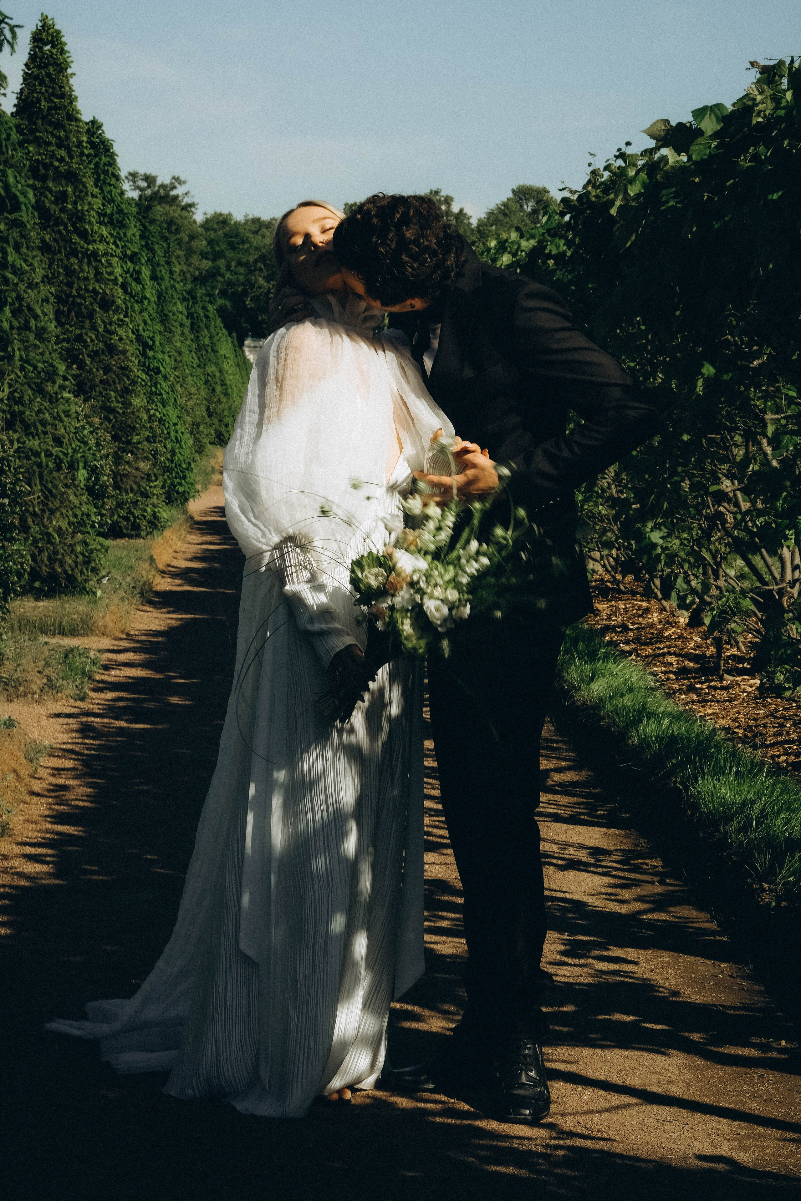СВАДЕБНАЯ СЬЕМКА В ПАРКЕ ОРАНИЕНБАУМ. Профессиональный фотограф, Санкт-Петербург — Виктория Богомолова