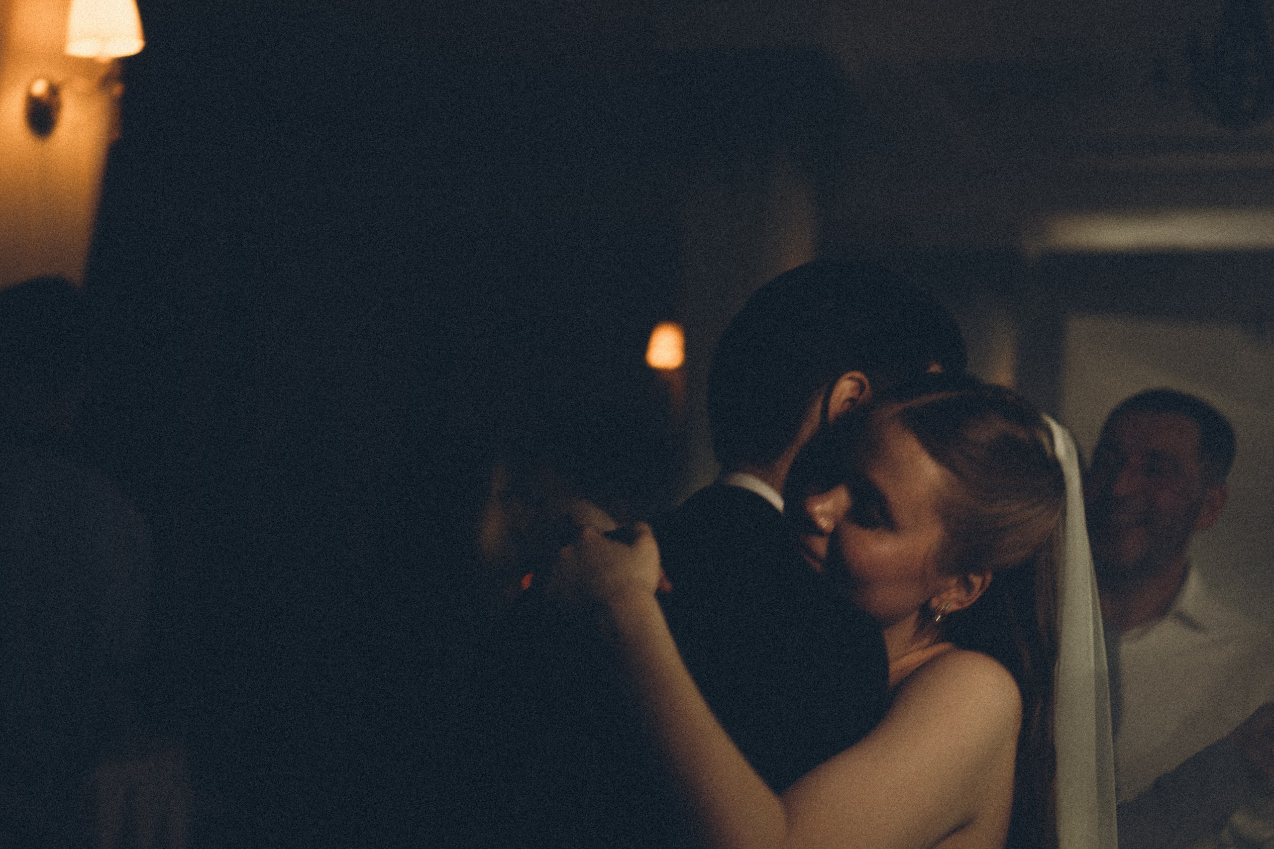 СВАДЕБНАЯ СЬЕМКА В ОТЕЛЕ В СИБИРИ. Профессиональный фотограф, Санкт-Петербург — Виктория Богомолова