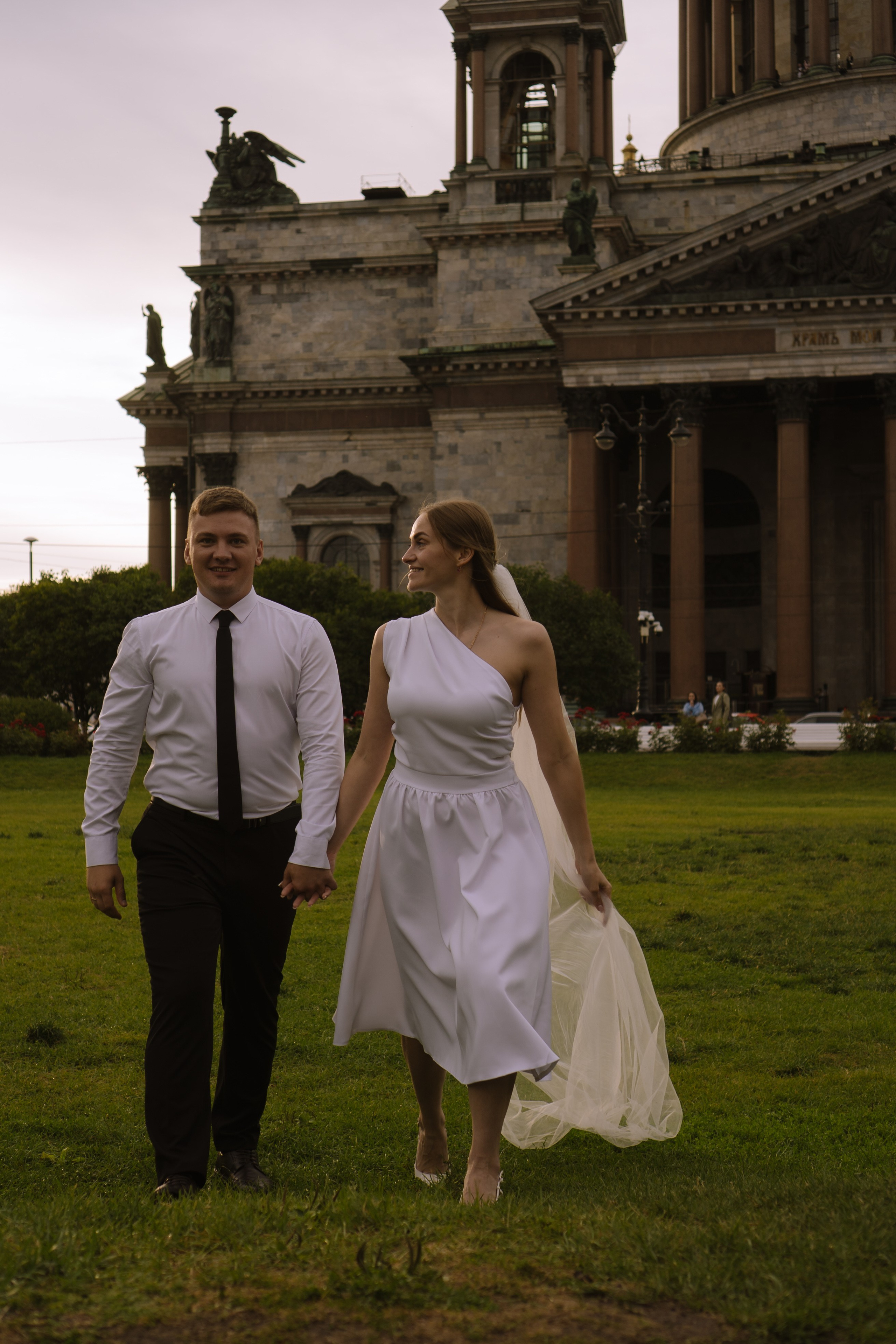 СВАДЕБНАЯ СЬЕМКА С ИСАКИЕВСКИМ СОБОРОМ, АСТОРИЯ И ЗАКОНОДАТЕЛЬНОЕ СОБРАНИЕ. Профессиональный фотограф, Санкт-Петербург — Виктория Богомолова
