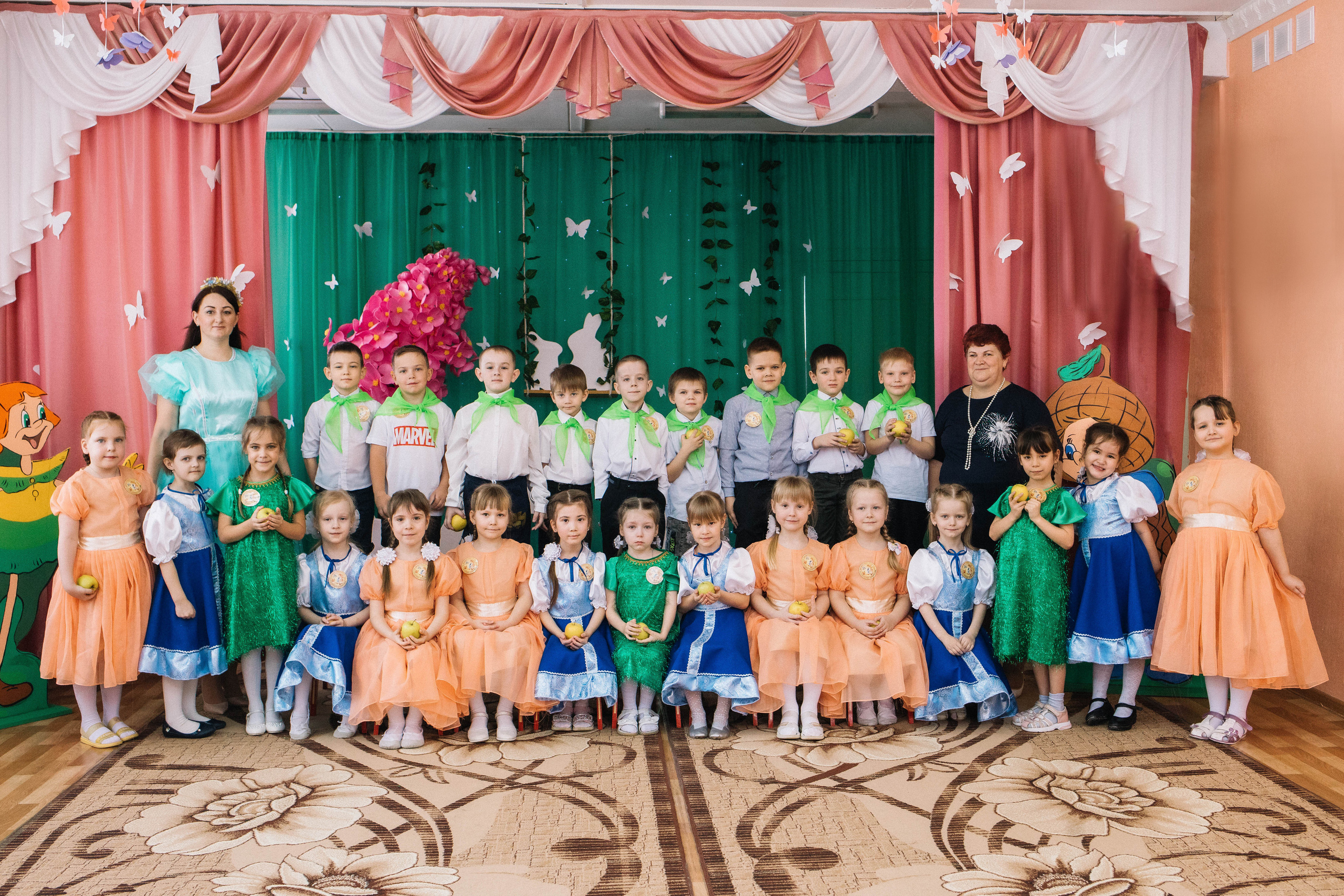 Сады. Фотограф Регина Даниловна Усть — Катав