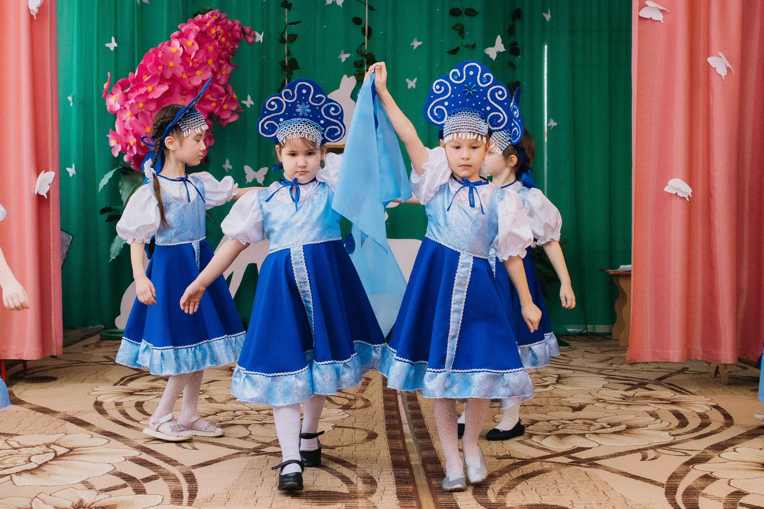 Сады. Фотограф Регина Даниловна Усть — Катав