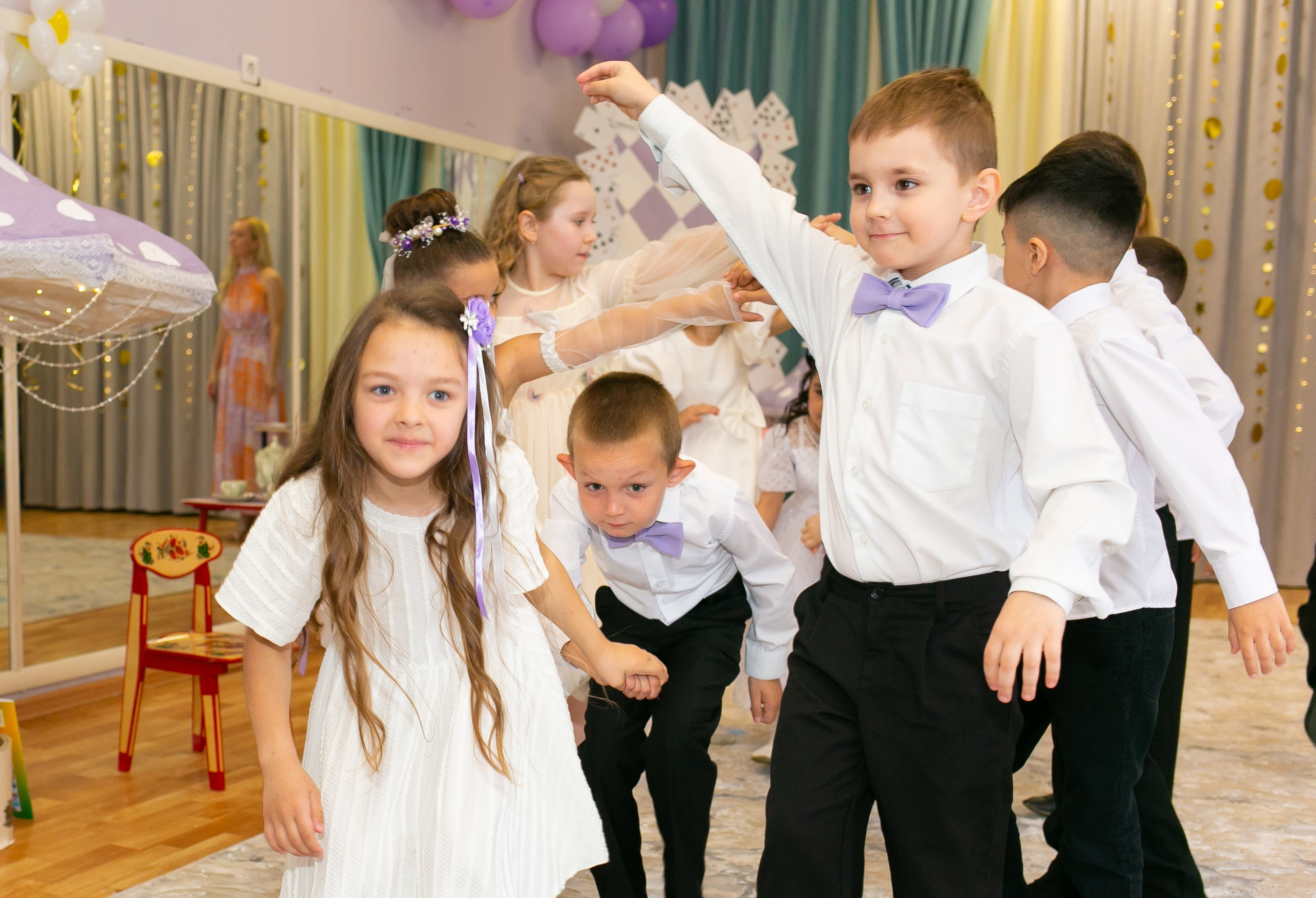 Выпускные и Утренники. Фотограф новорожденных и семейный фотограф НСО г. Бердск Марина Львова