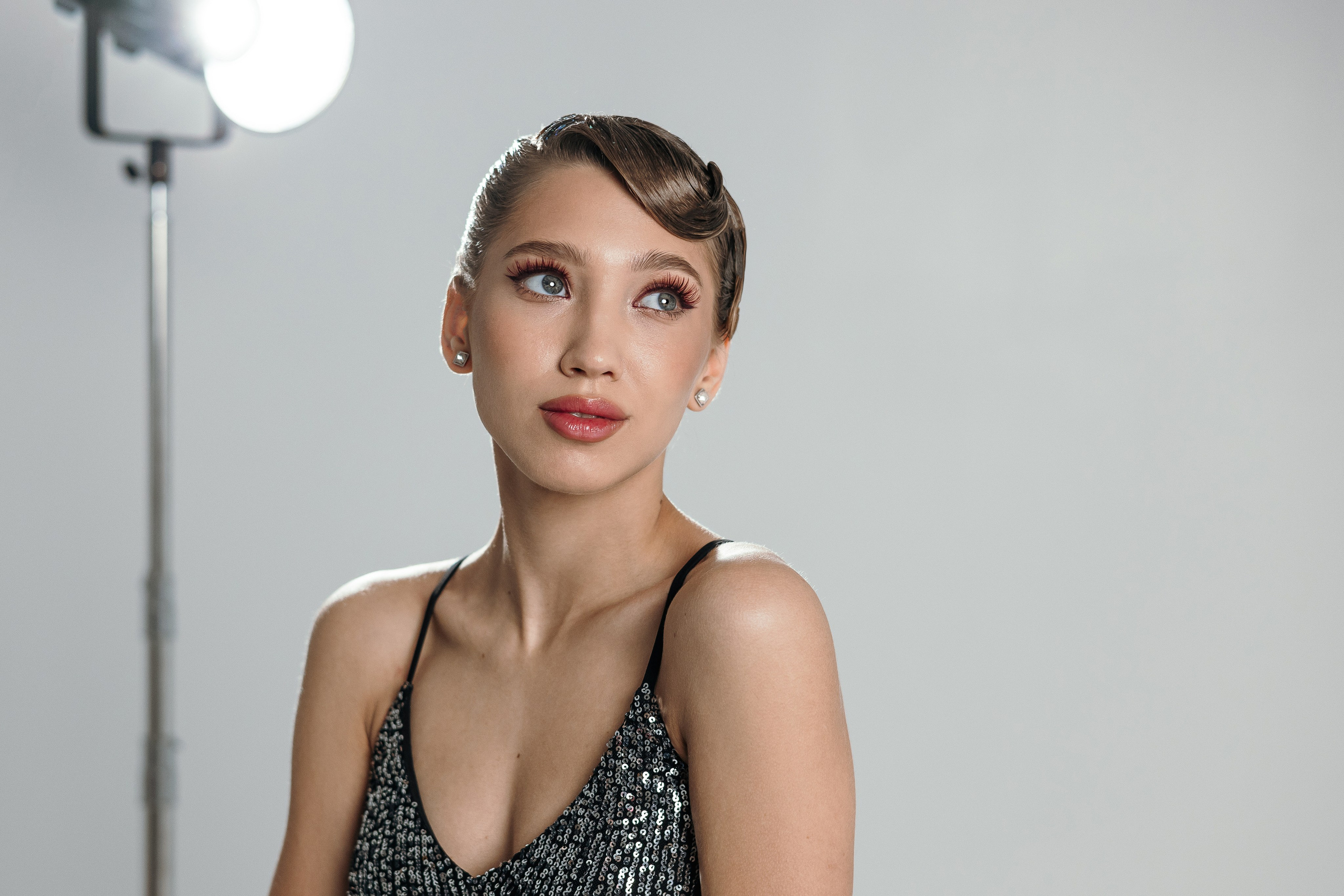 В студии. Асель Мурзина фотограф Казань