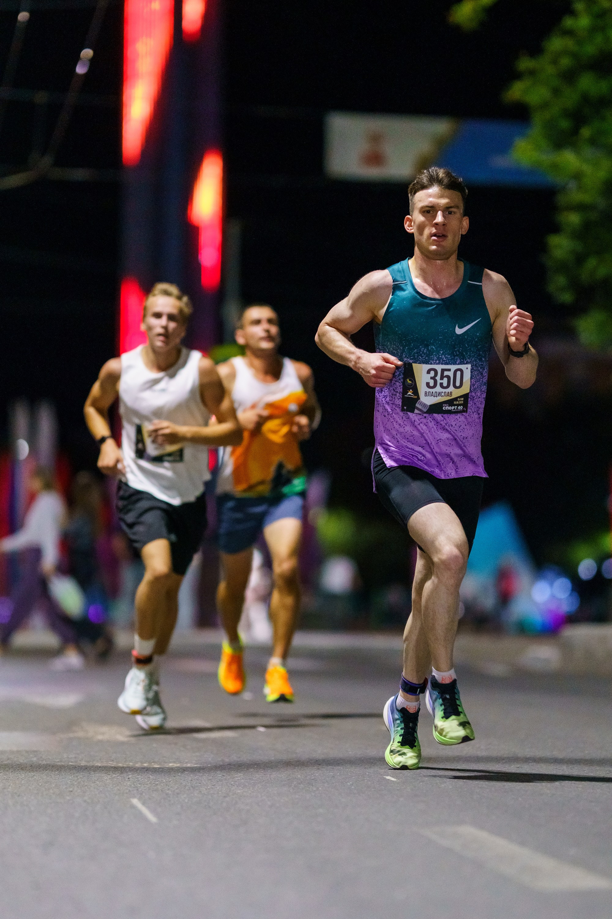 Фотографии Забег «Калуга ночь» 2025. Фотограф спортивные события, недвижимость, турбизнес