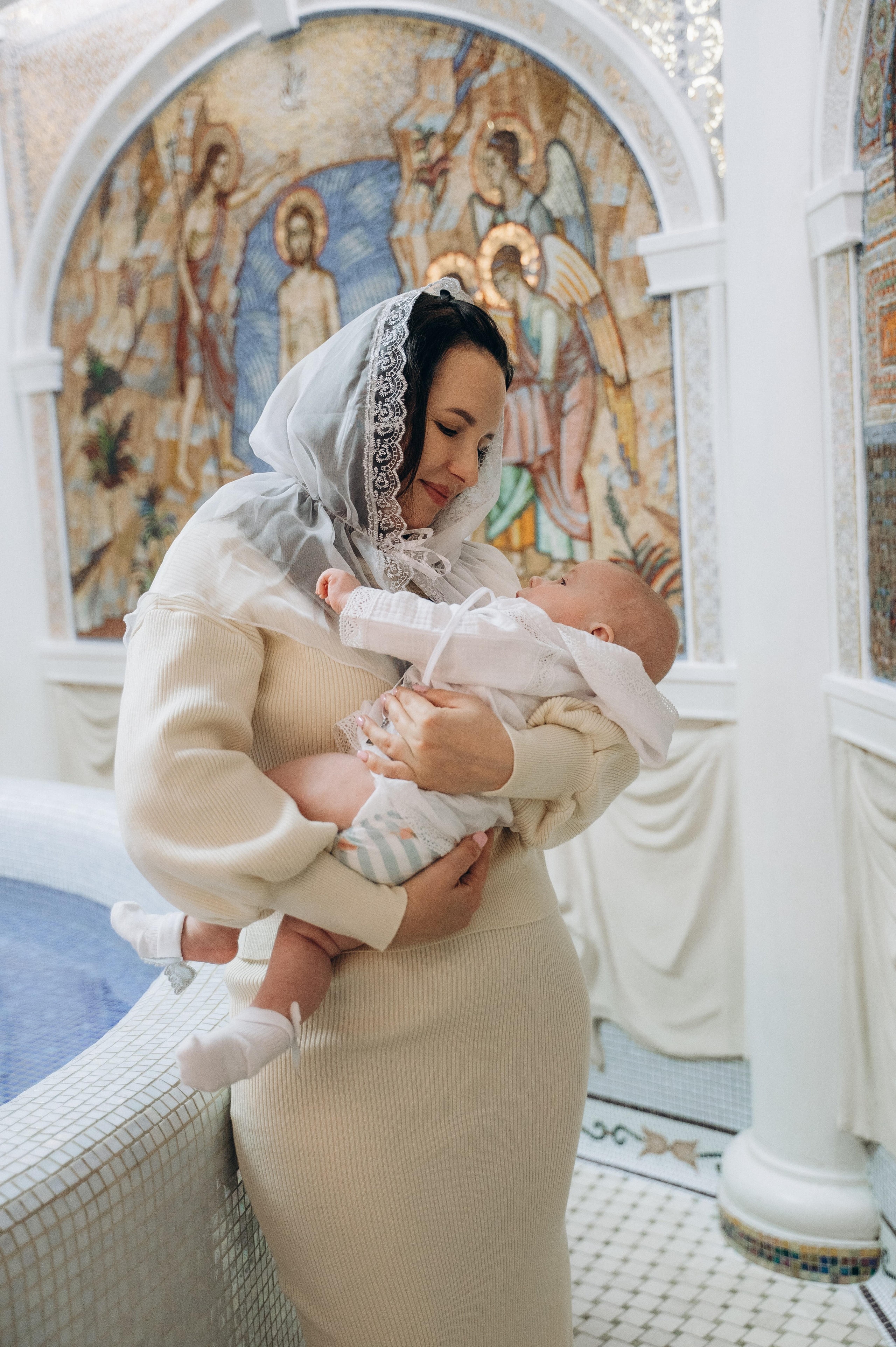 Крещение Тимура (Храм Святой Троицы). Семейный фотограф в Минске Дарья Дреко