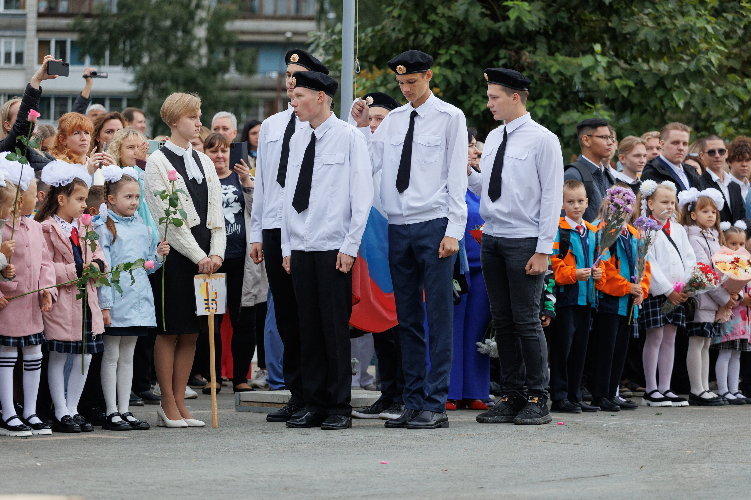 День знаний 2024. Лицей № 28. Фотомастерская Воробьевых