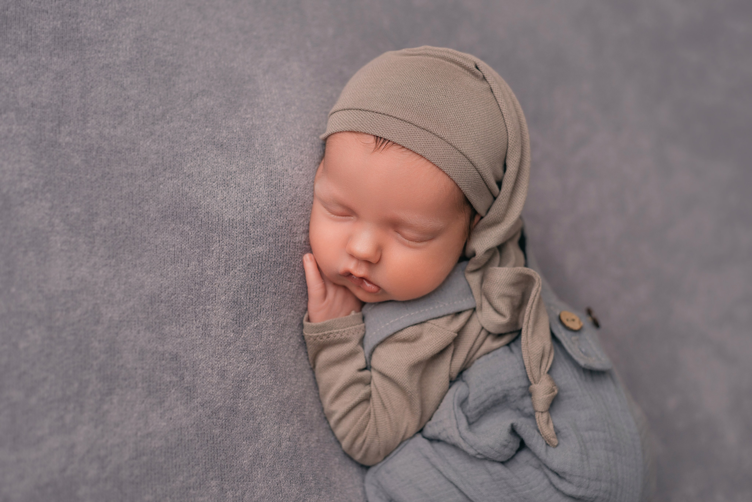 Лев. Фотограф новорожденных Белгород