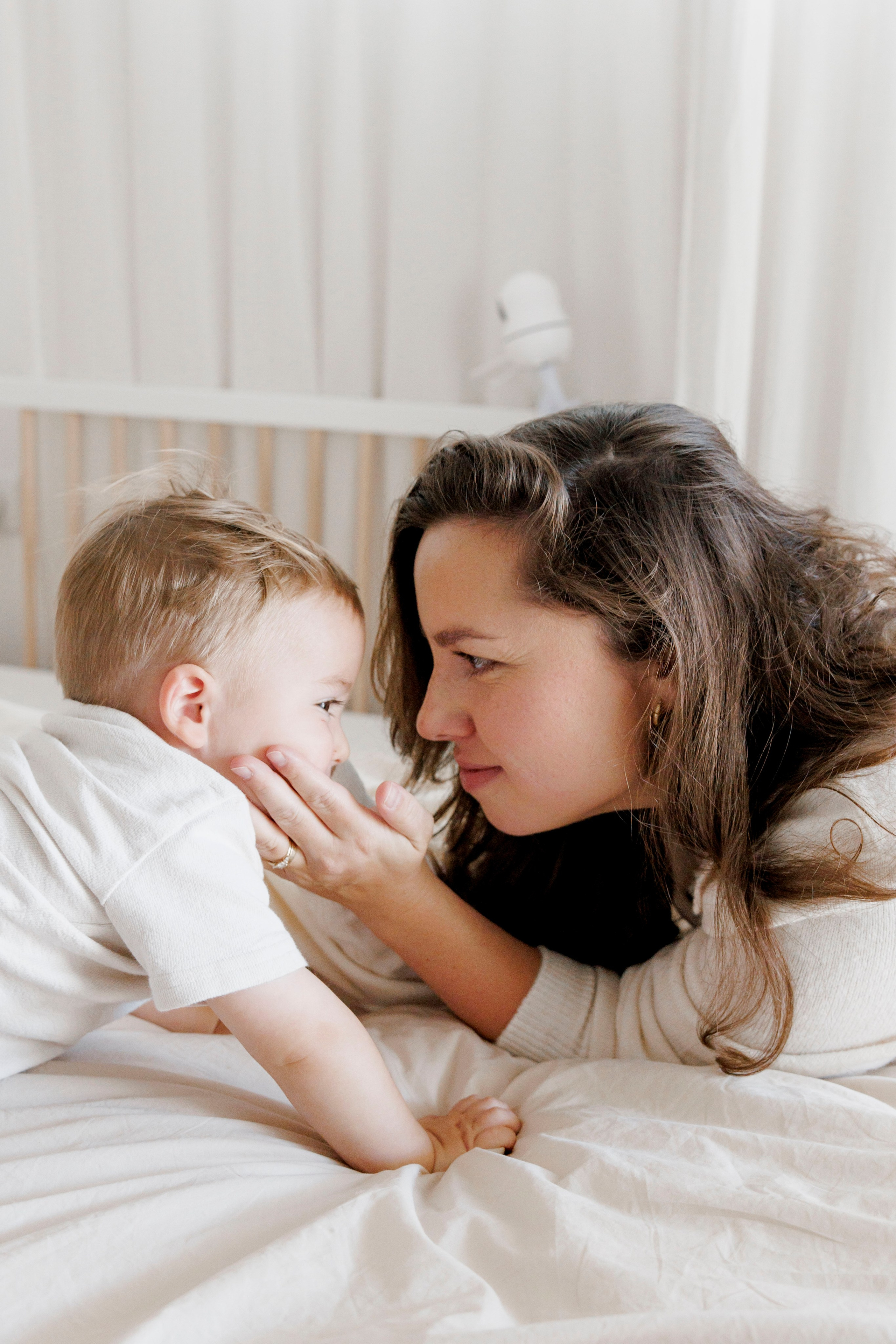 Pregnancy & Family photoshoot at home. Wedding and family photographer