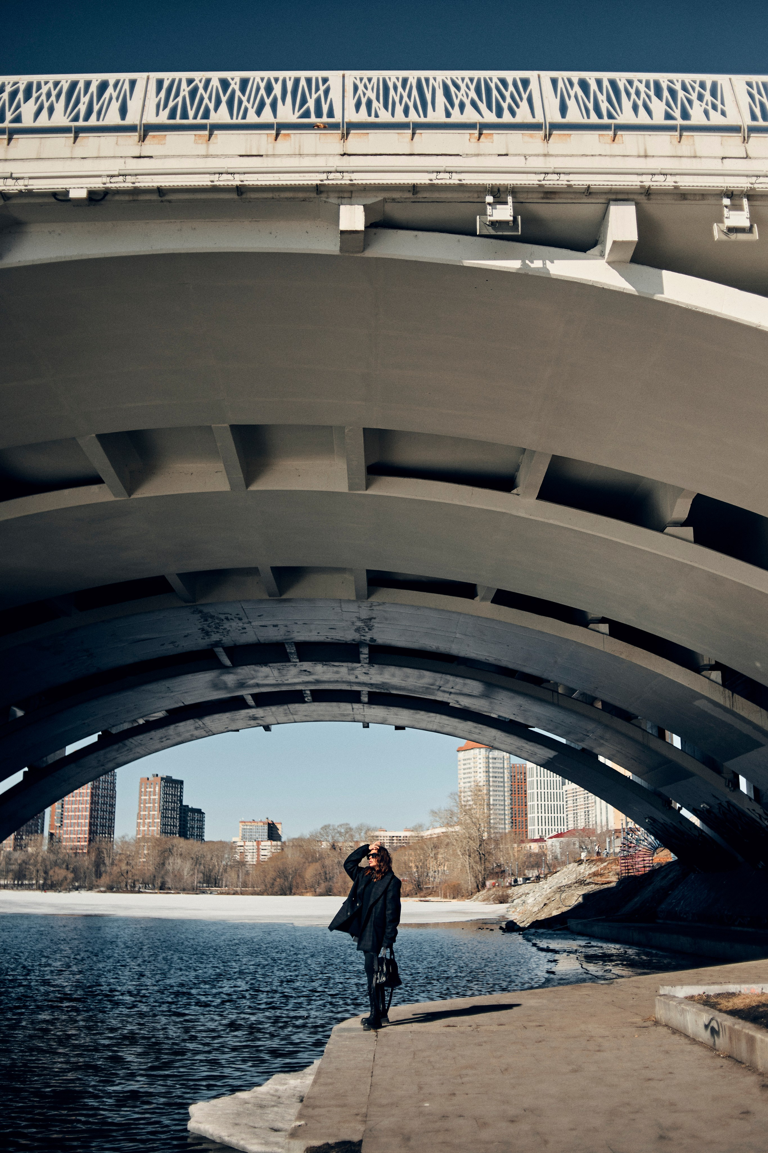 Настя. Прогулка в городе. Главная