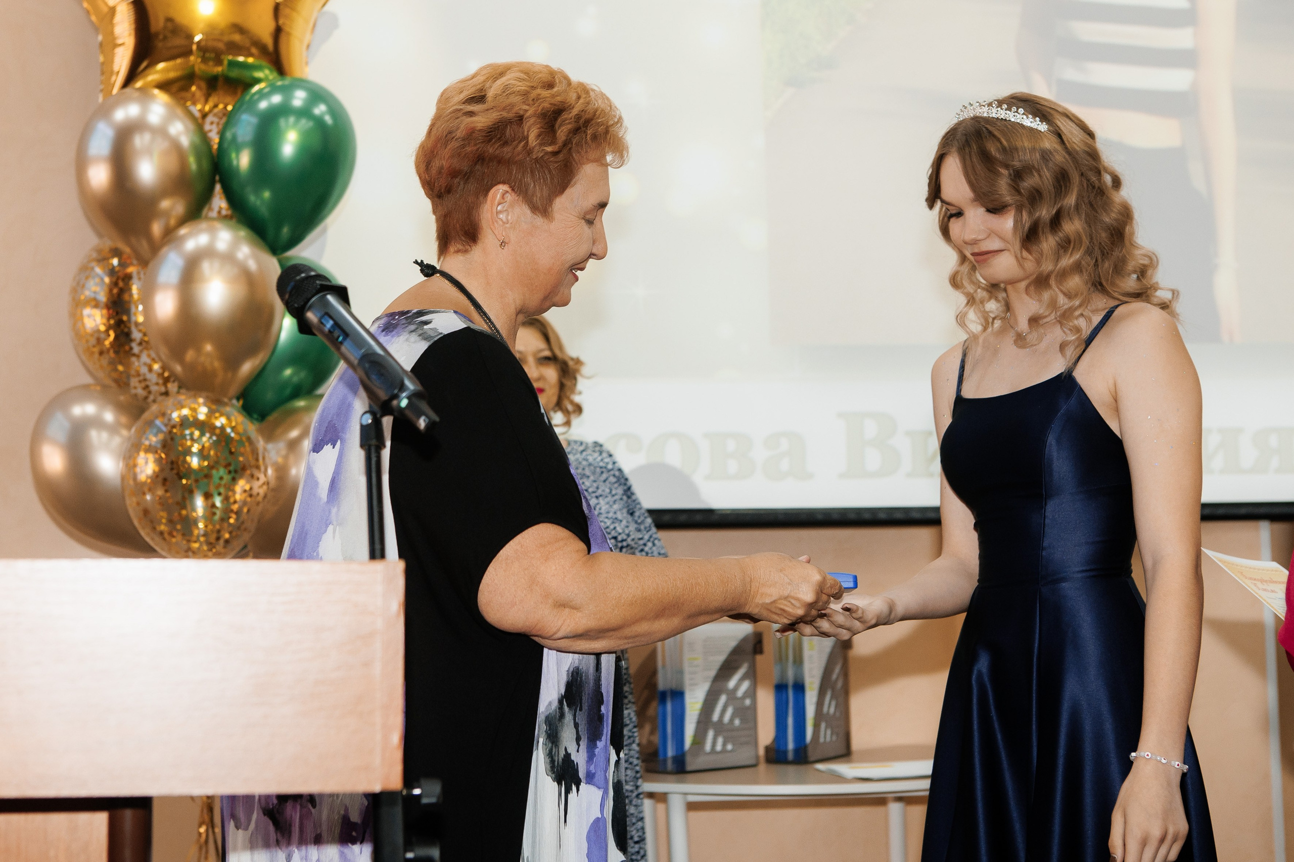 Выпускной Гимназия 12 2024 г. Свадебный и портретный Фотограф в Липецке Дмитрий Котюков