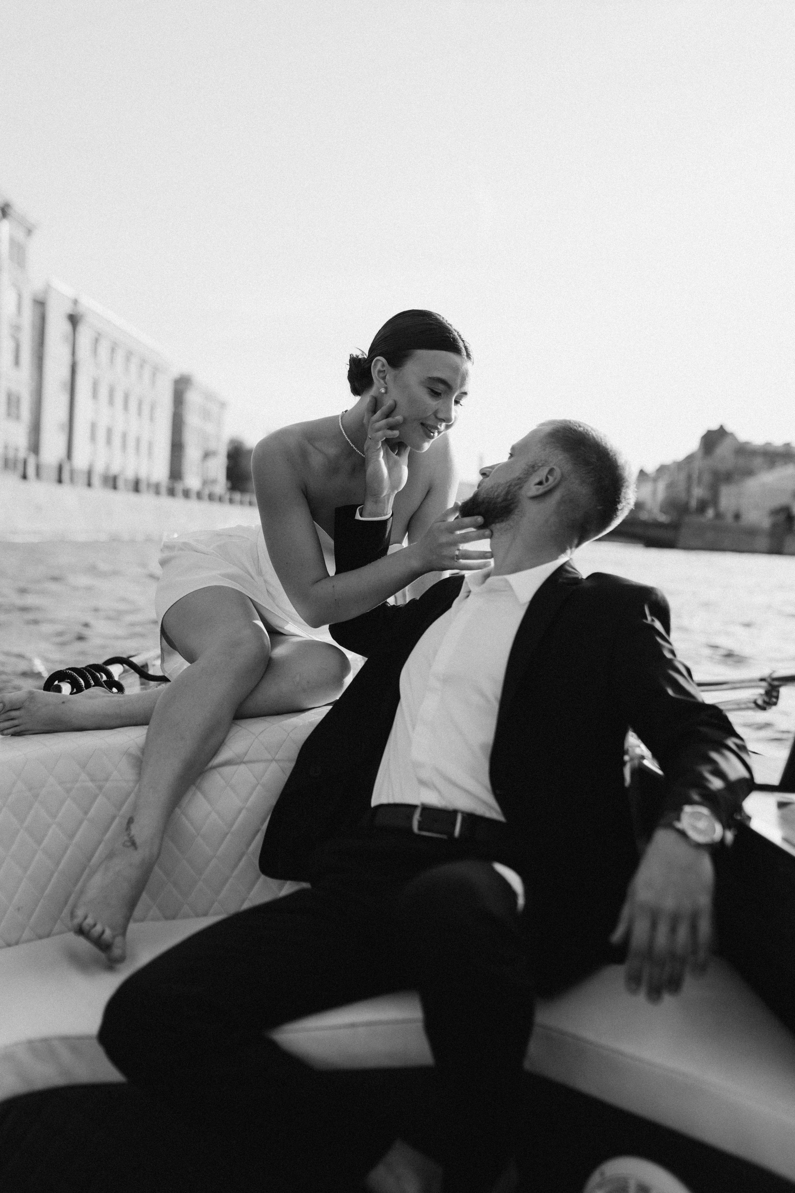 Костя и Лиза|прогулка + катер. Свадебный и love story фотограф в Санкт-Петербурге