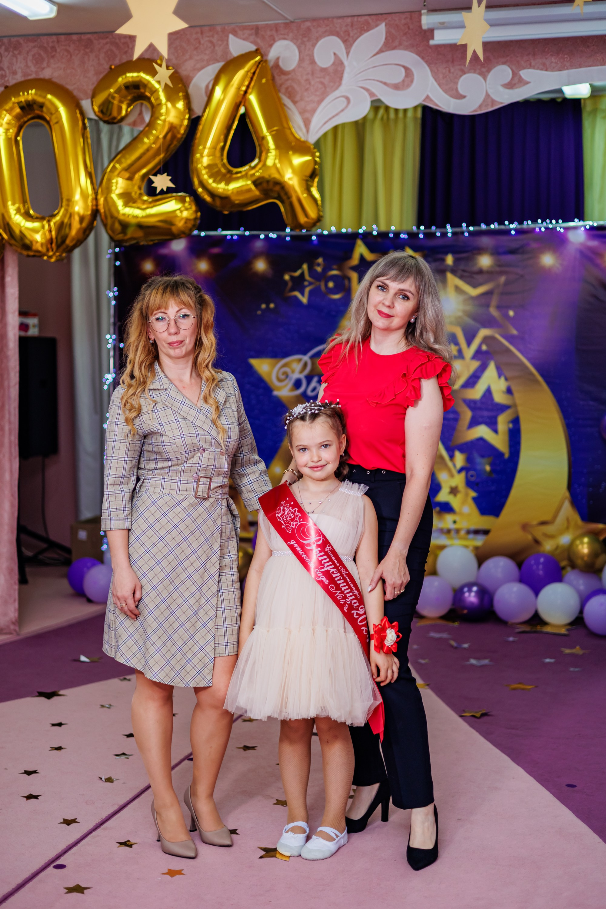 Выпускной в саду 2024. Свадебный и семейный фотограф в Армавире