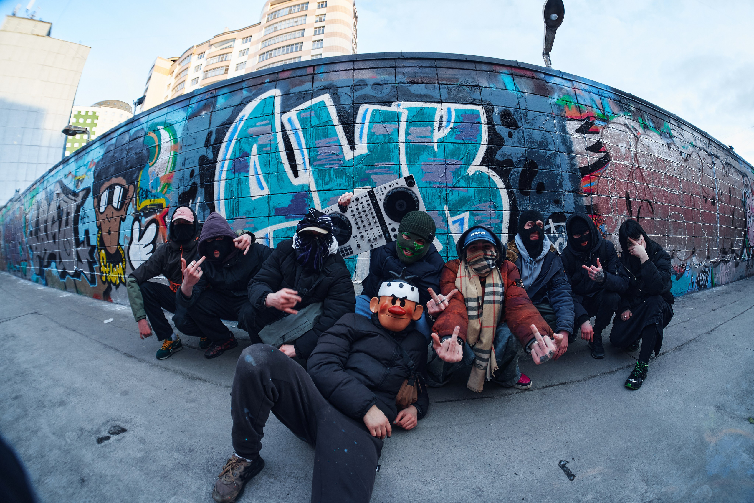 DNK. Московский фотограф WHRMZD