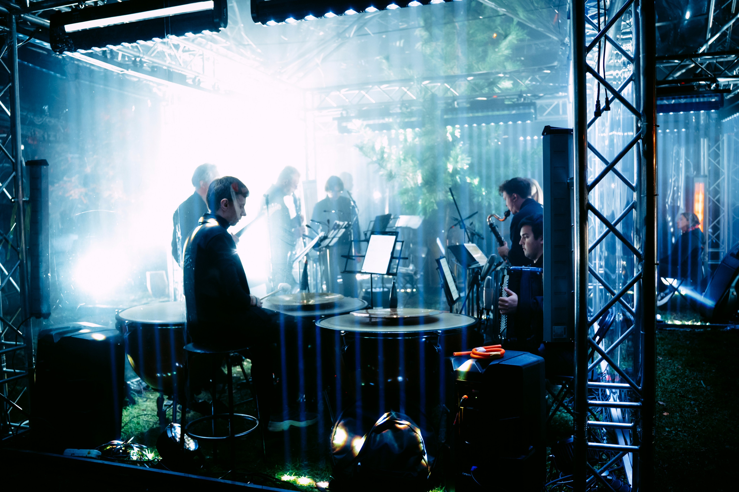 Synesthesia|Черное озеро. Главная