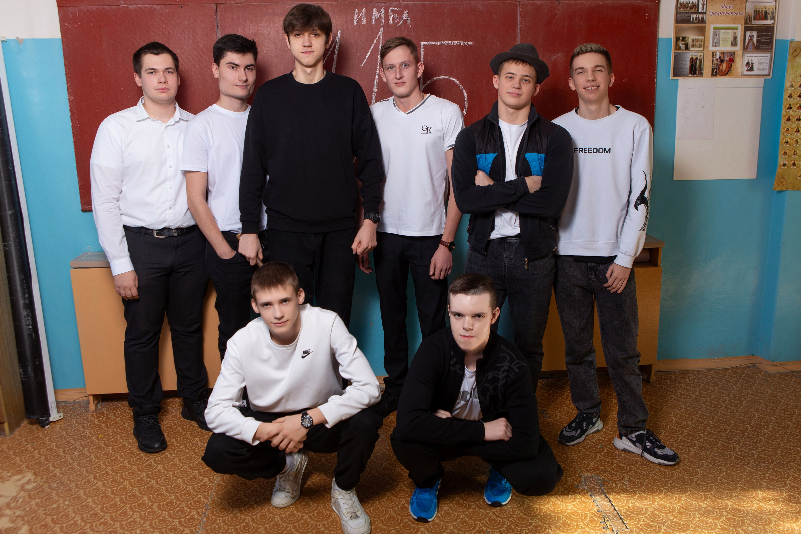 Съемка в библиотеке для 11 класса #2. Профессиональный фотограф в Мценске и Орловской области