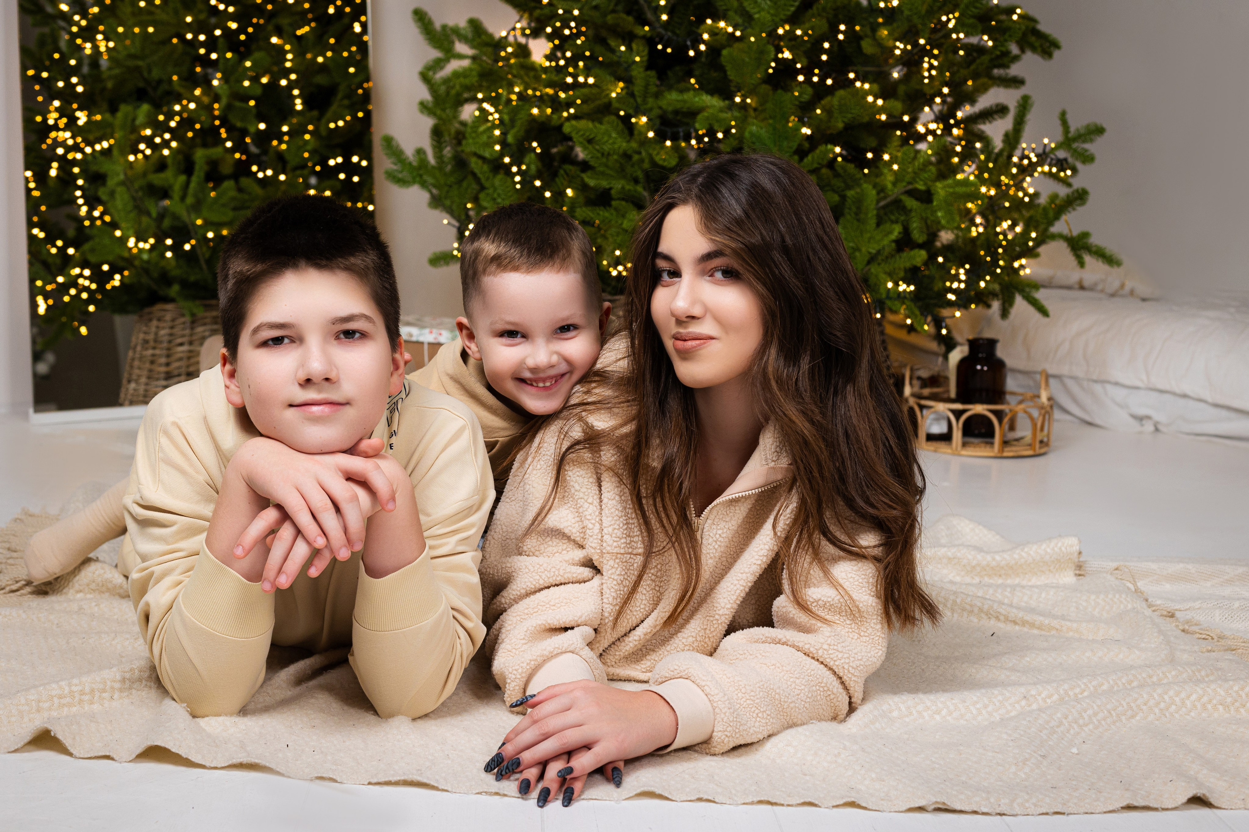 Наталья, Владимир, Лера, Матвей и Тимур. Фотограф ВИКА МЕДУЗА