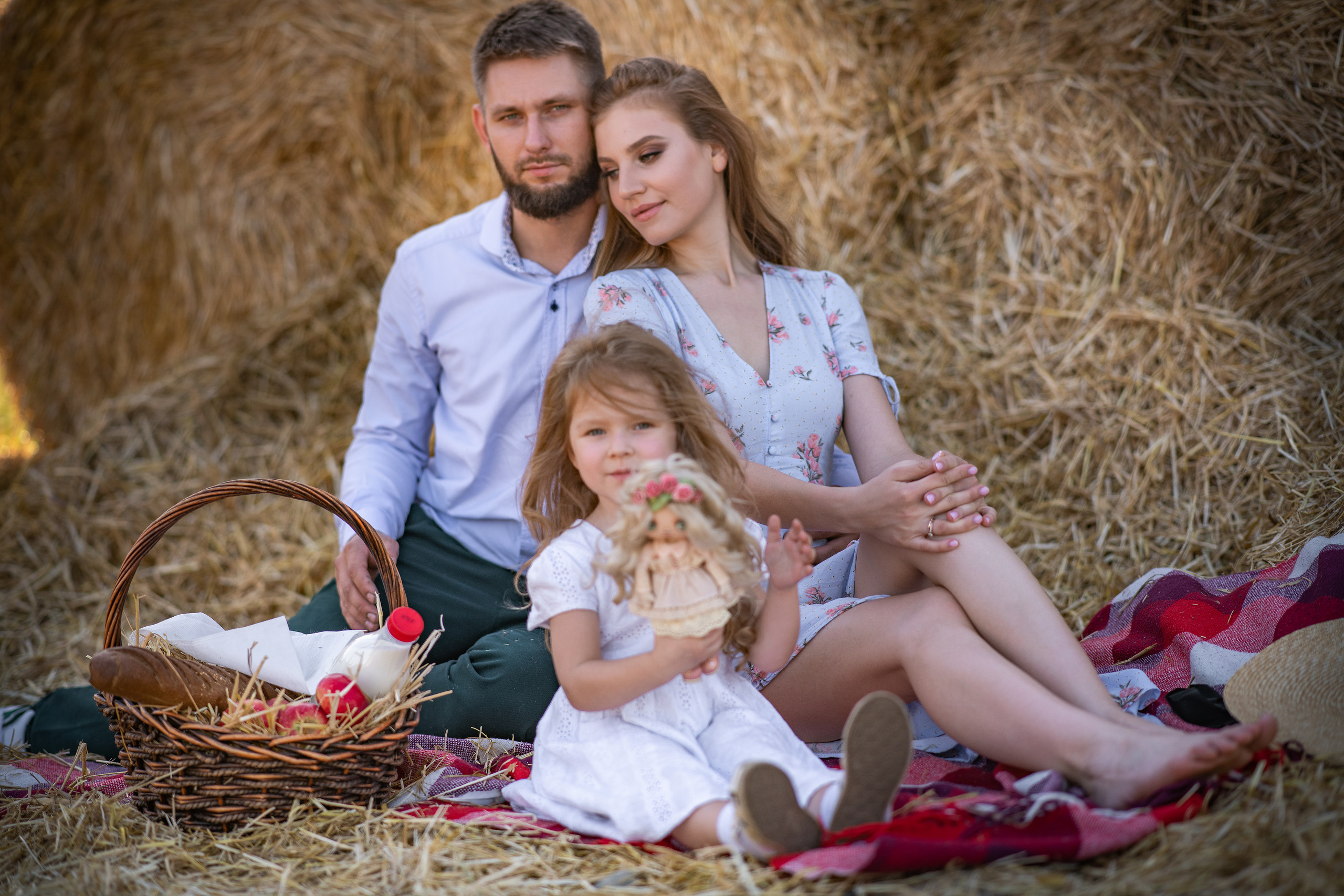 Семейные фотосессии, крещение Бишкек фотограф Бокова Галина. Фотограф в Краснодаре и Бишкеке Галина Бокова